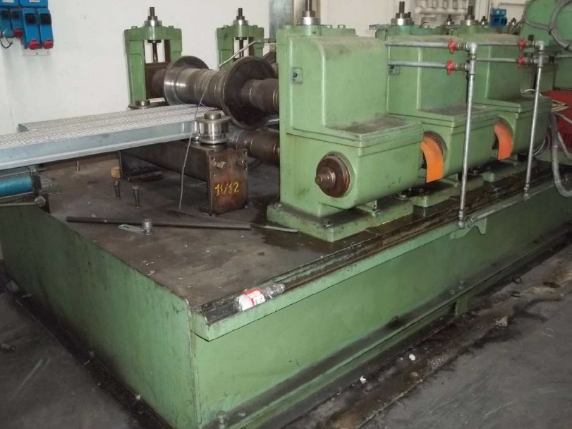 Linea per profili per pannelli acustici stradali forati in vendita - foto 8