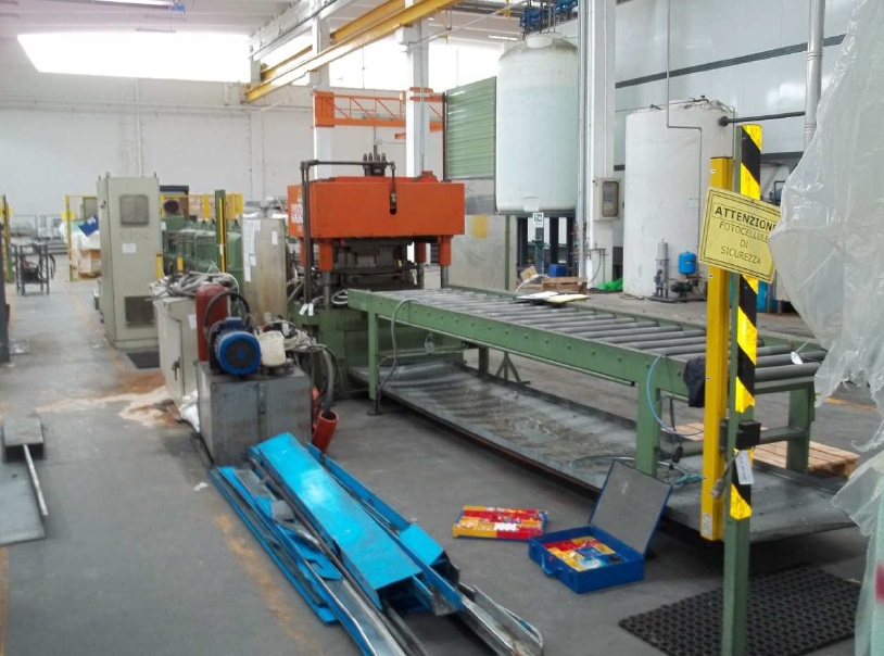 Linea per profili di pannelli acustici stradali in vendita - foto 6