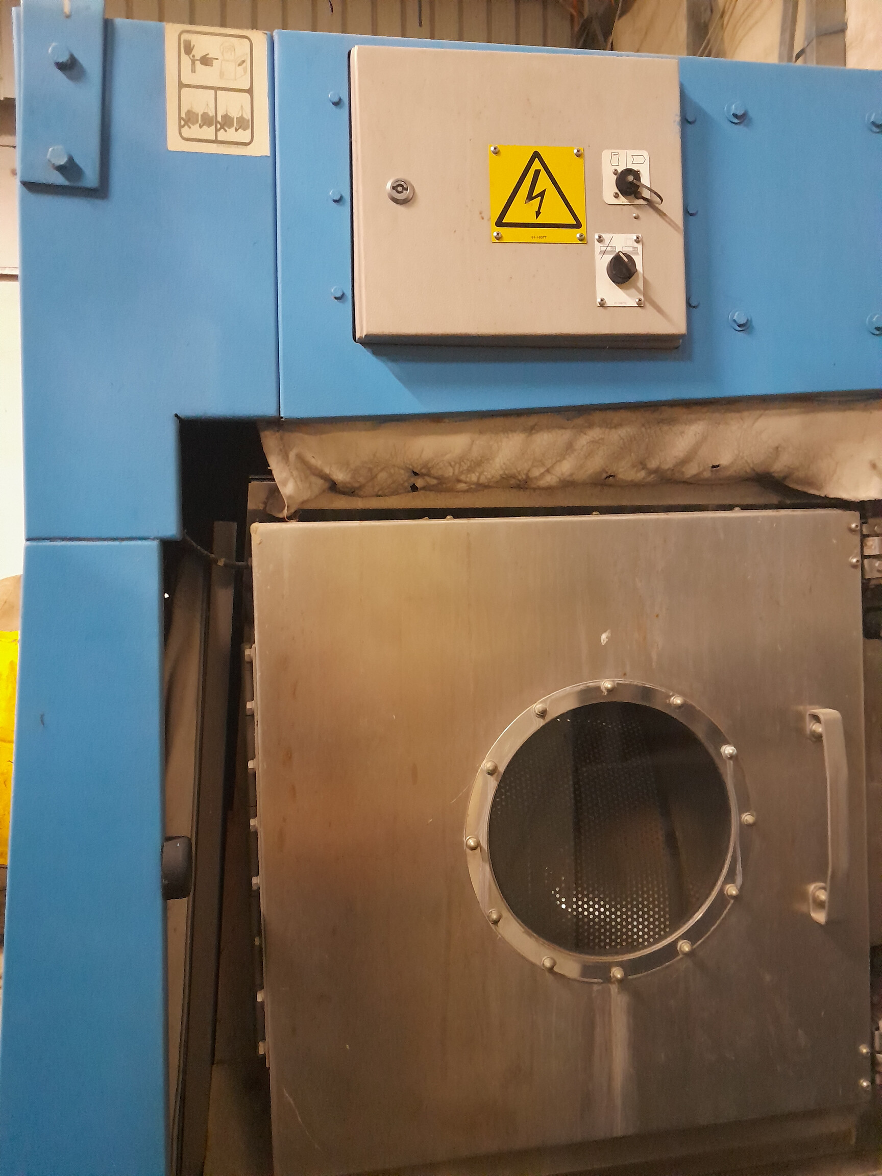 Lavatrice industriale Milnor 36030 F8R in vendita - foto 2