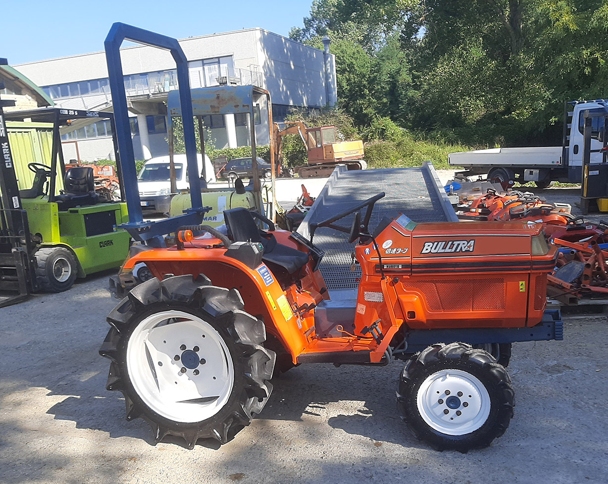 TRATTORE AGRIGOLO USATO in vendita - foto 3