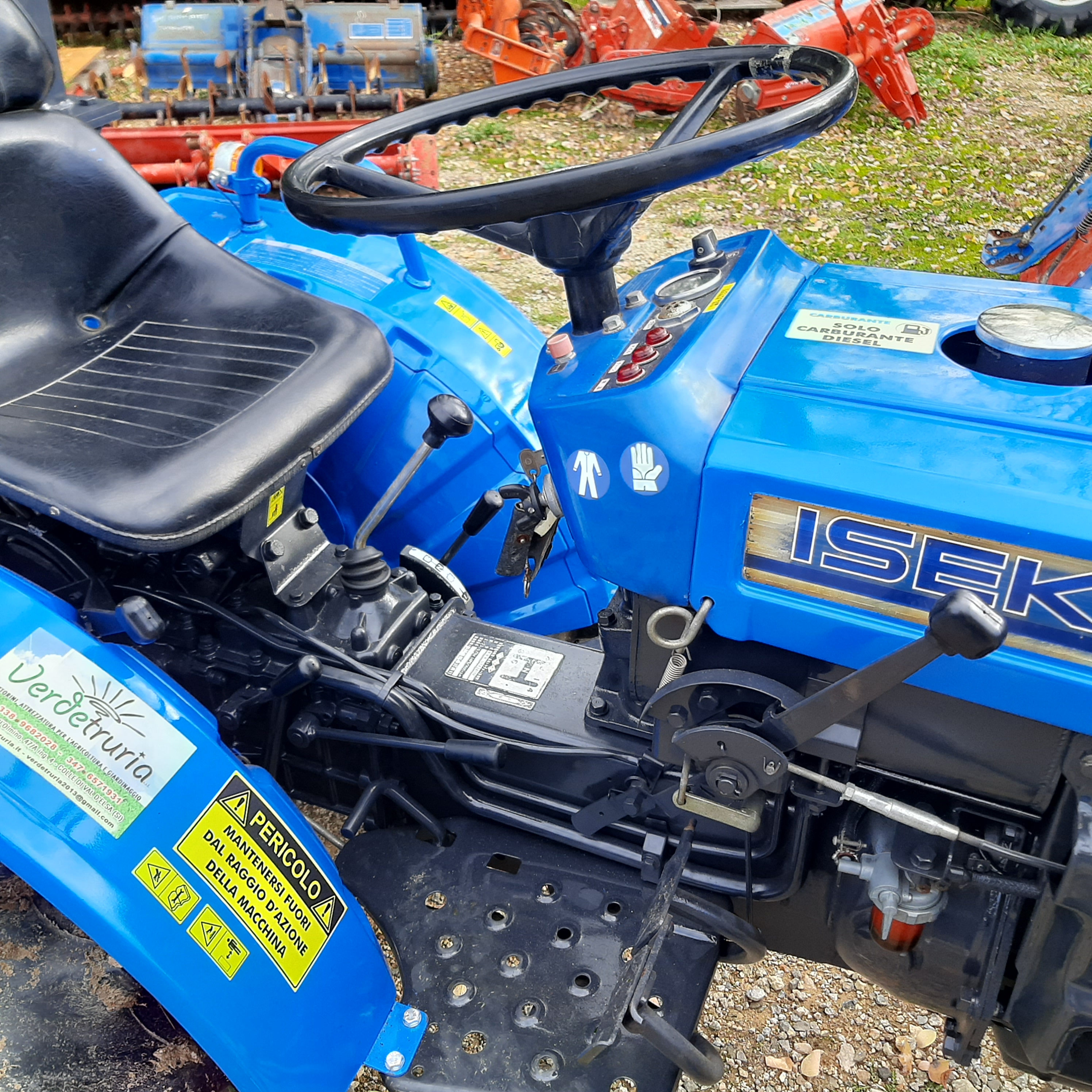 Trattore usato Iseki TX1410 in vendita - foto 8