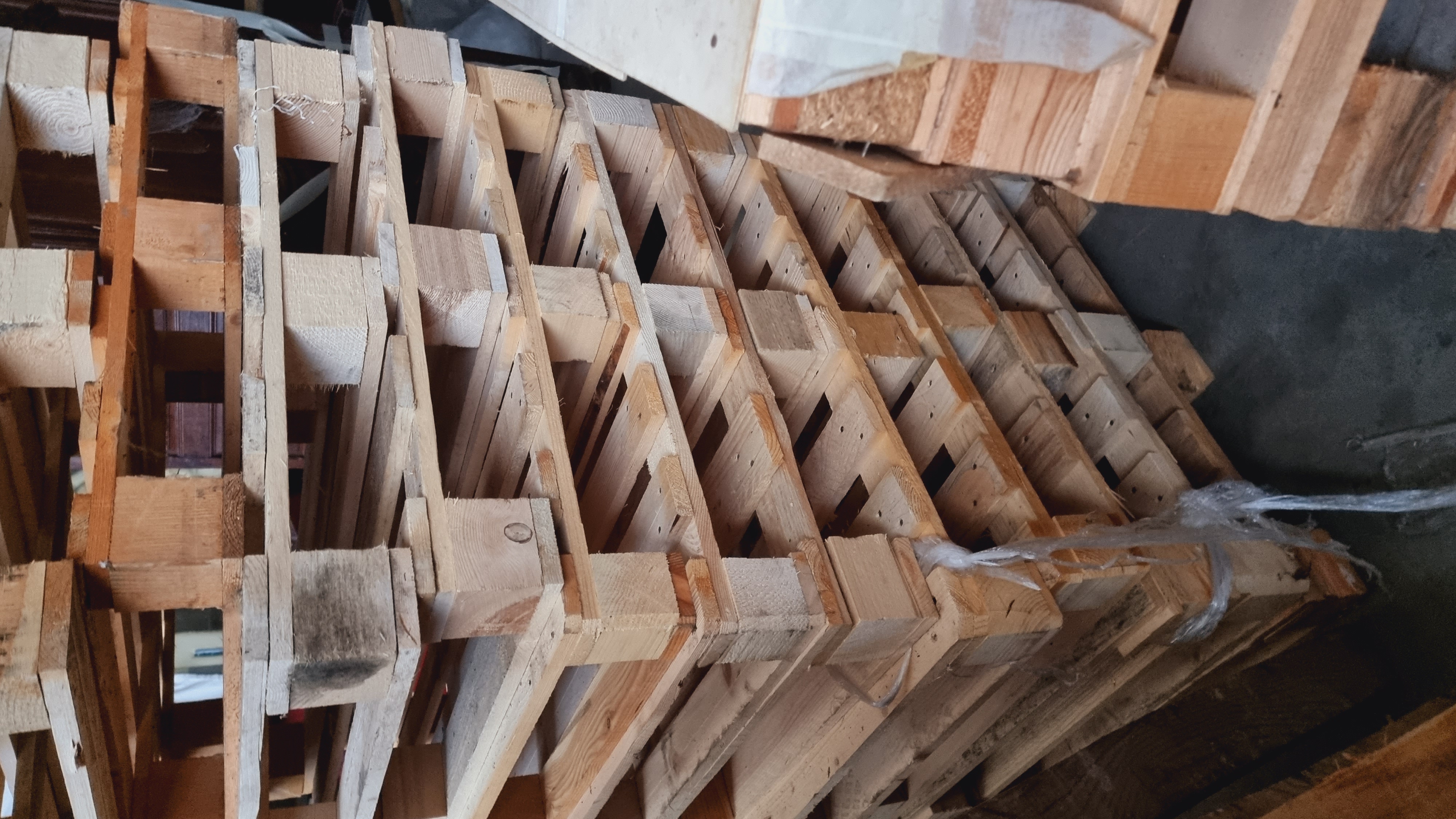 N°100 Bancali / pallet 80 x 120 resistenti in vendita - foto 4