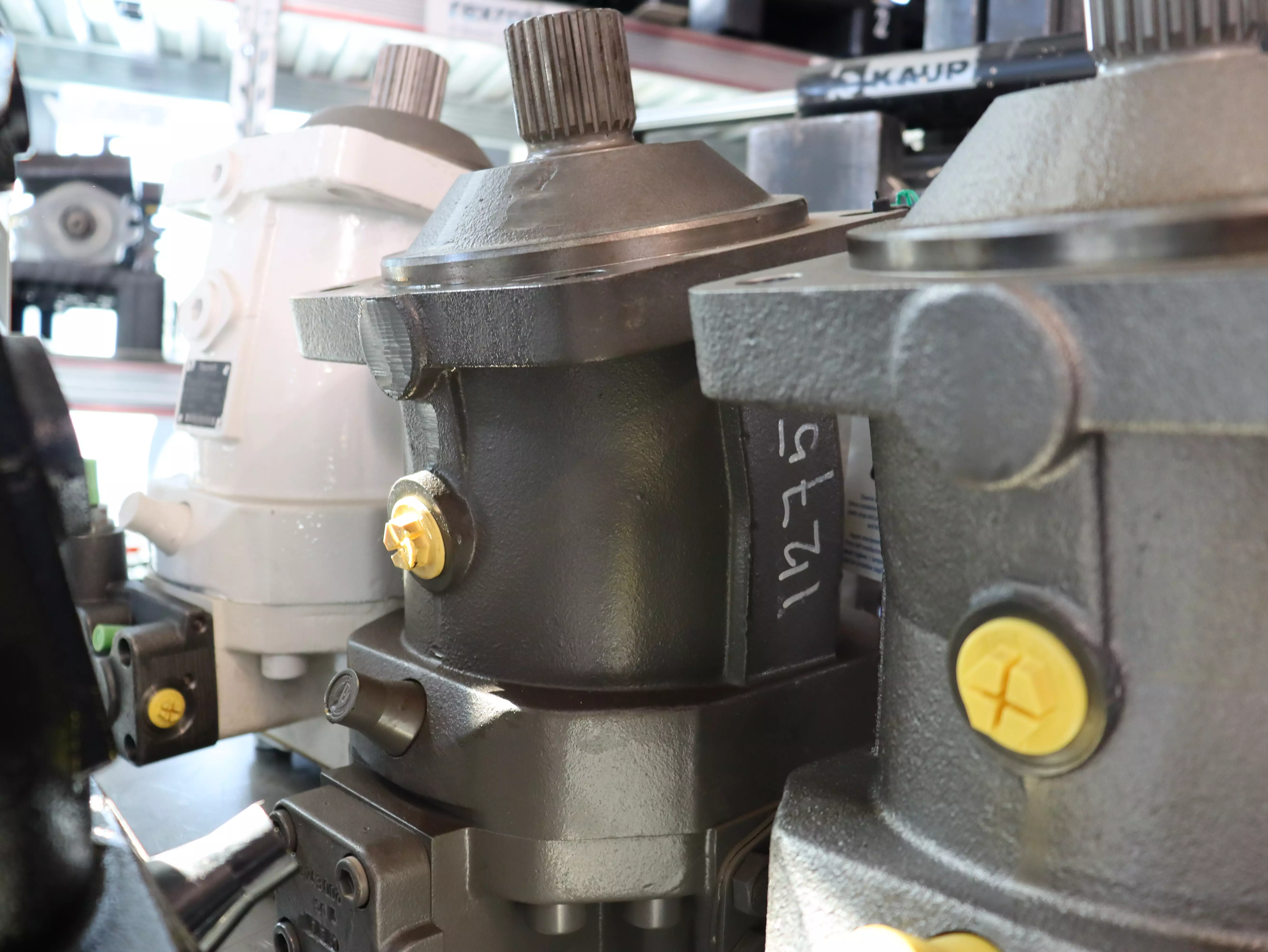 Motore Rexroth A6VM160HD1D/63W-VAB020B-S in vendita - foto 3