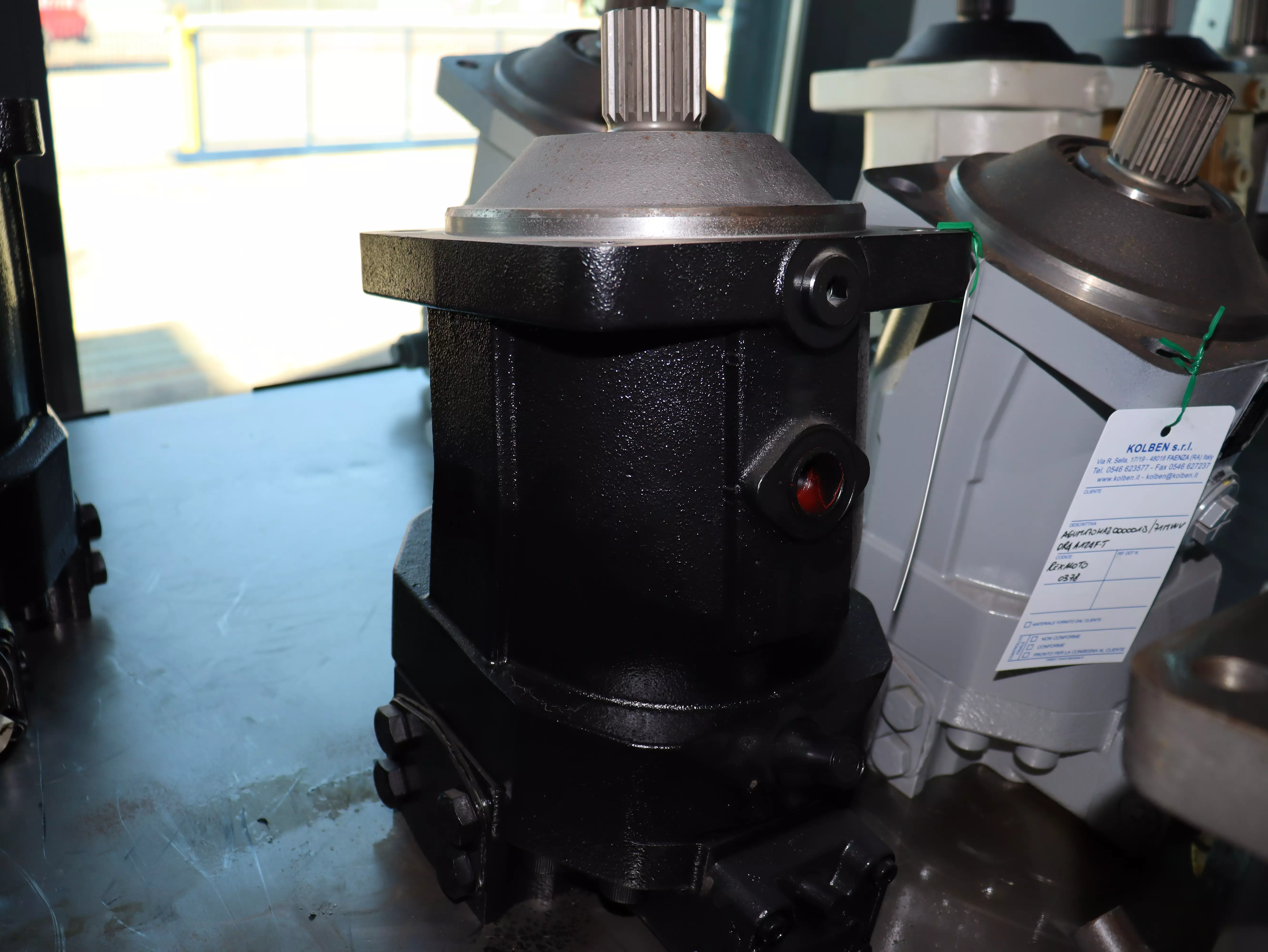 Motore oleodinamico Rexroth A6VM160HD1/63W-VZB020B in vendita - foto 1