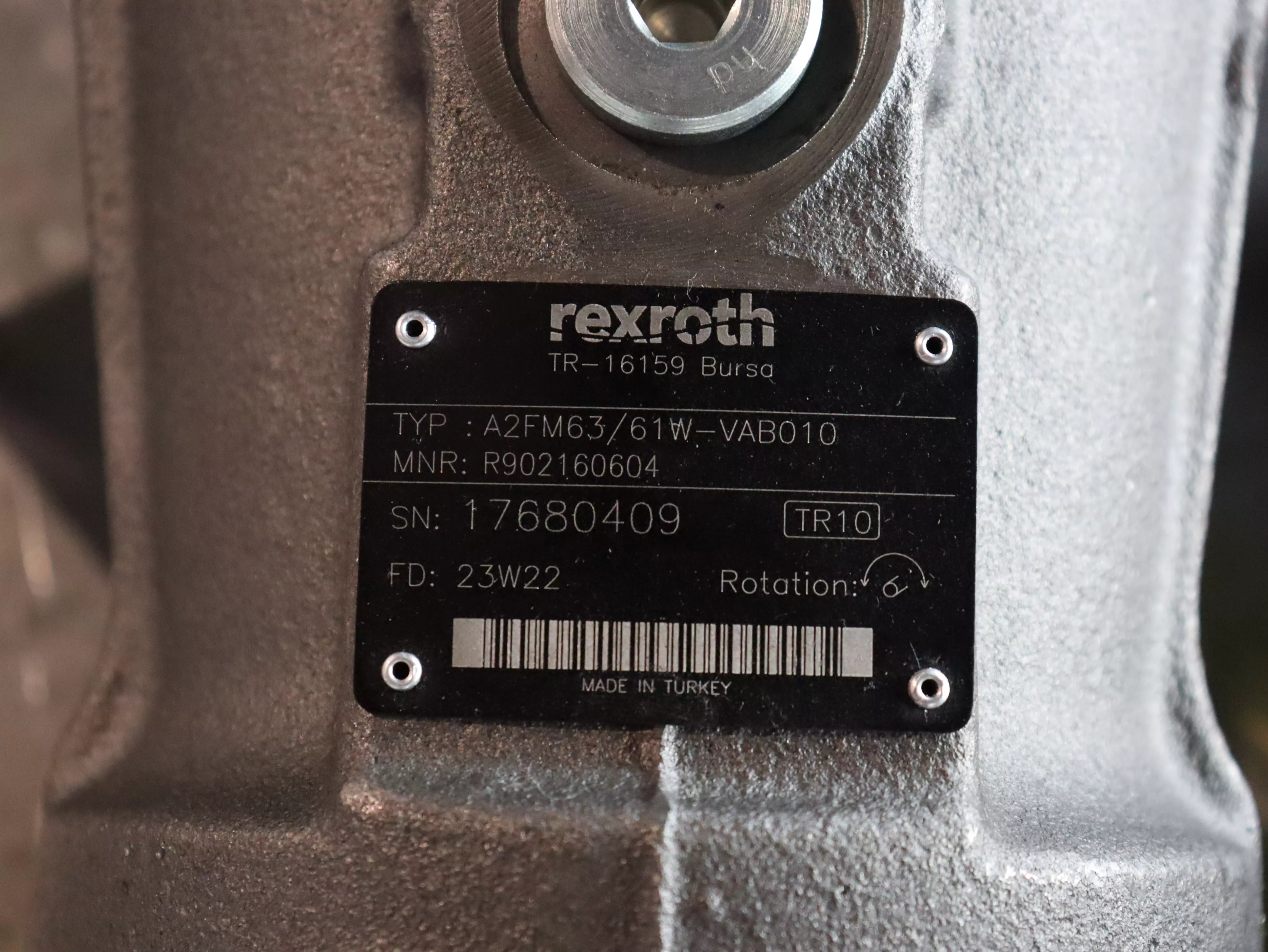 Motore oleodinamico Rexroth A2FM63/61W-VAB010 in vendita - foto 3