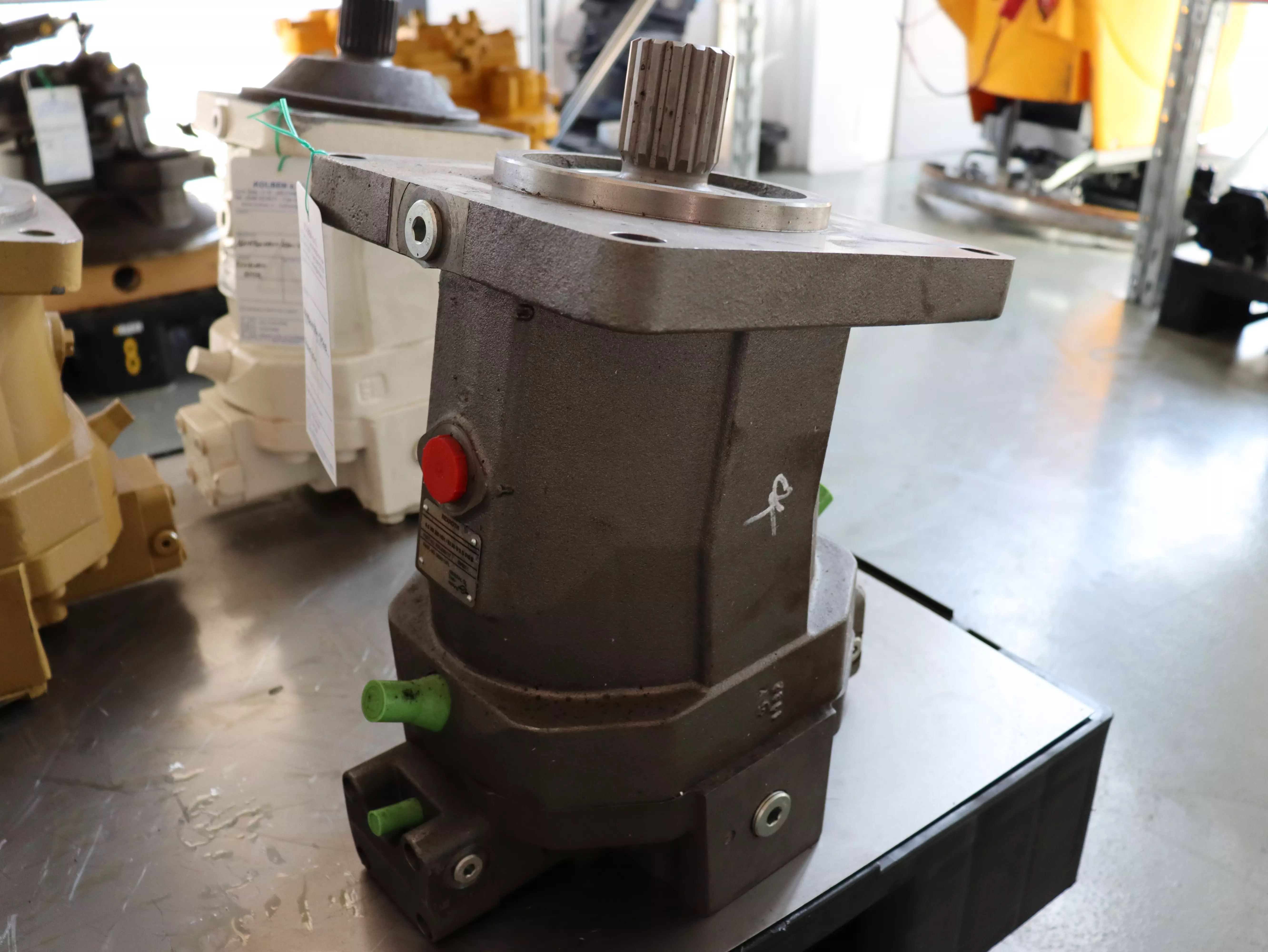 Motore Rexroth AA6VM200HD1/63W-VSD510B in vendita - foto 3