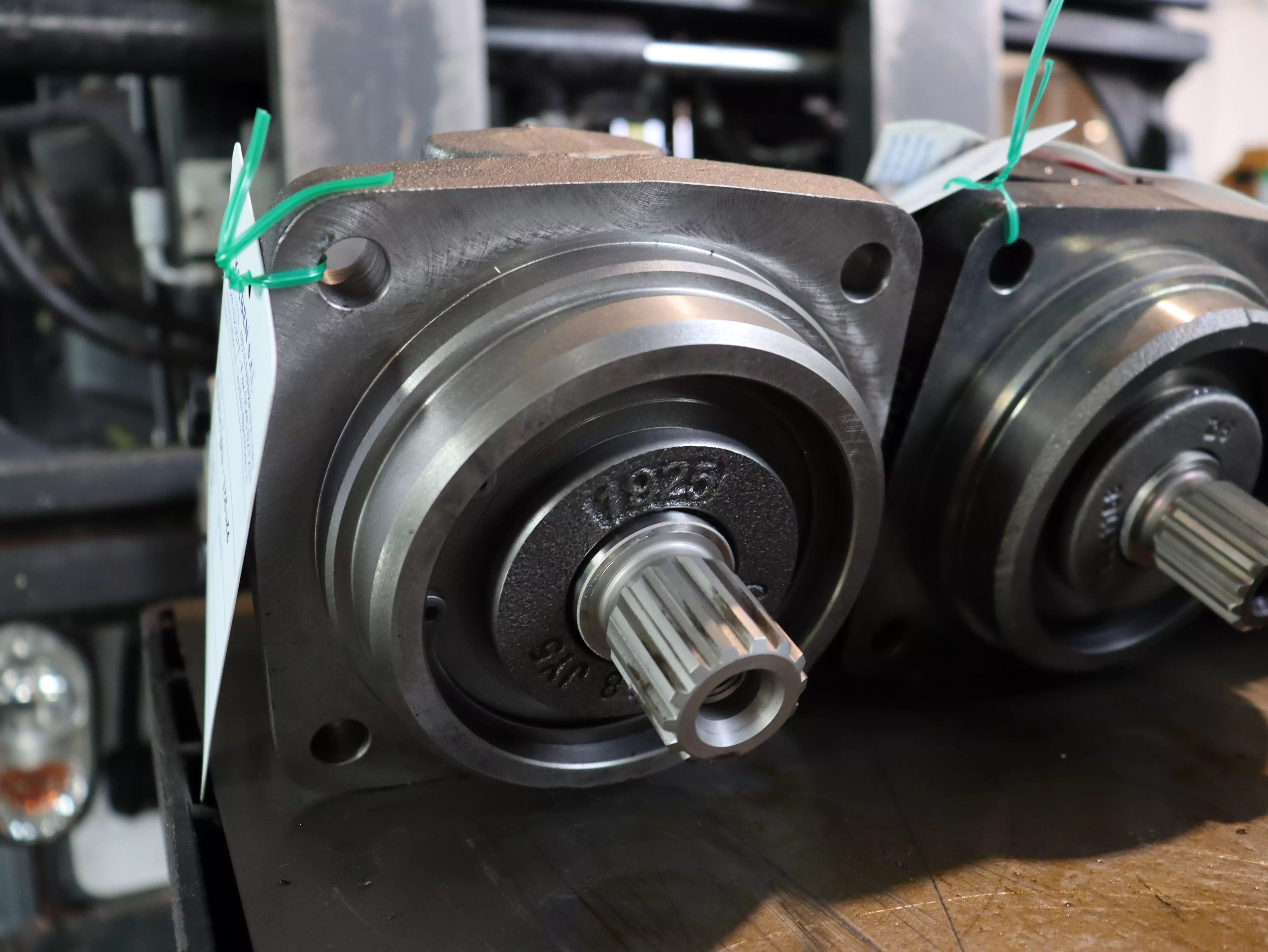 Motore Rexroth A2FM45/61W-VZB026 in vendita - foto 4