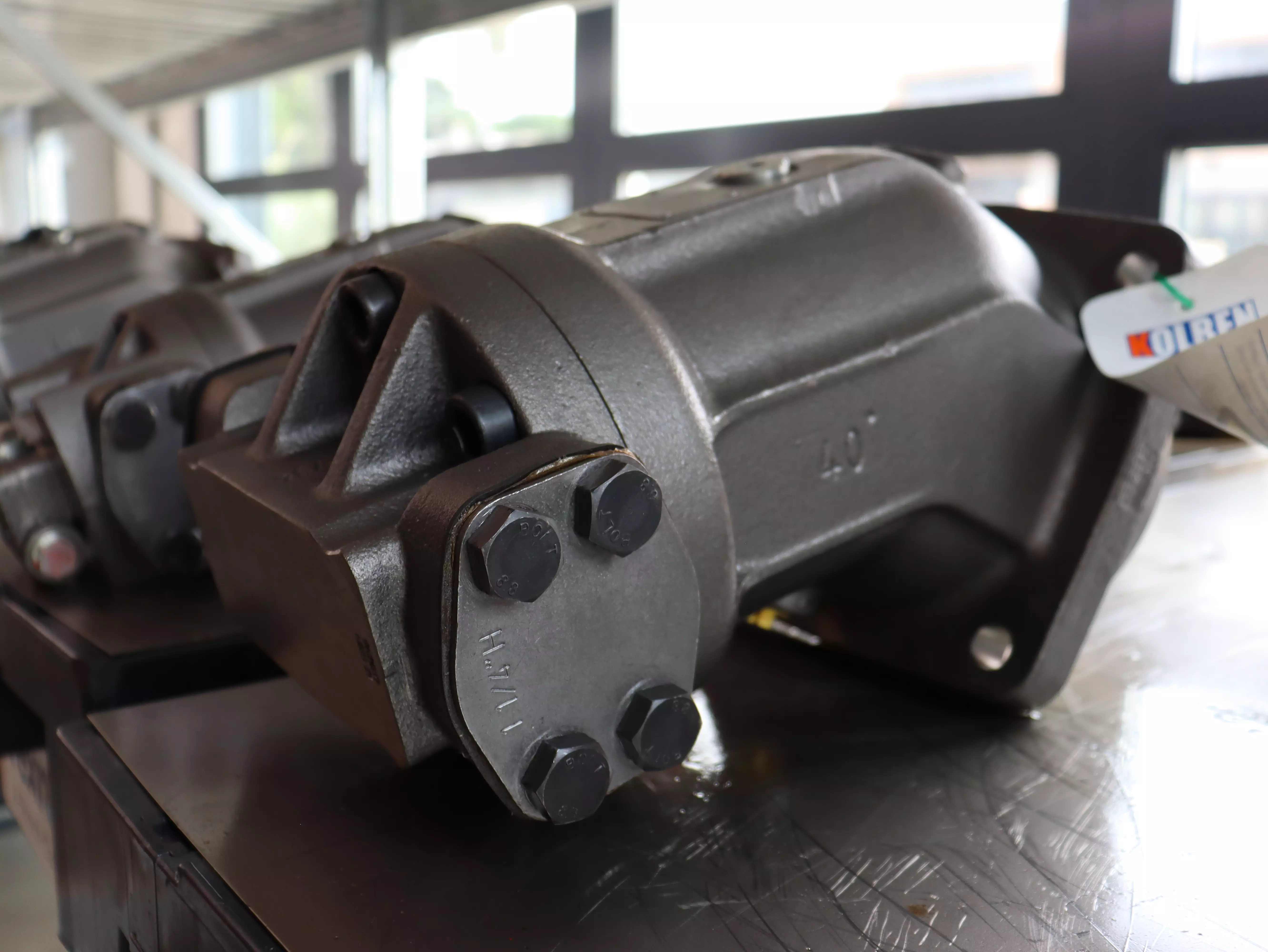 Motore oleodinamico Rexroth A2FM160/61W-VZB020 in vendita - foto 4