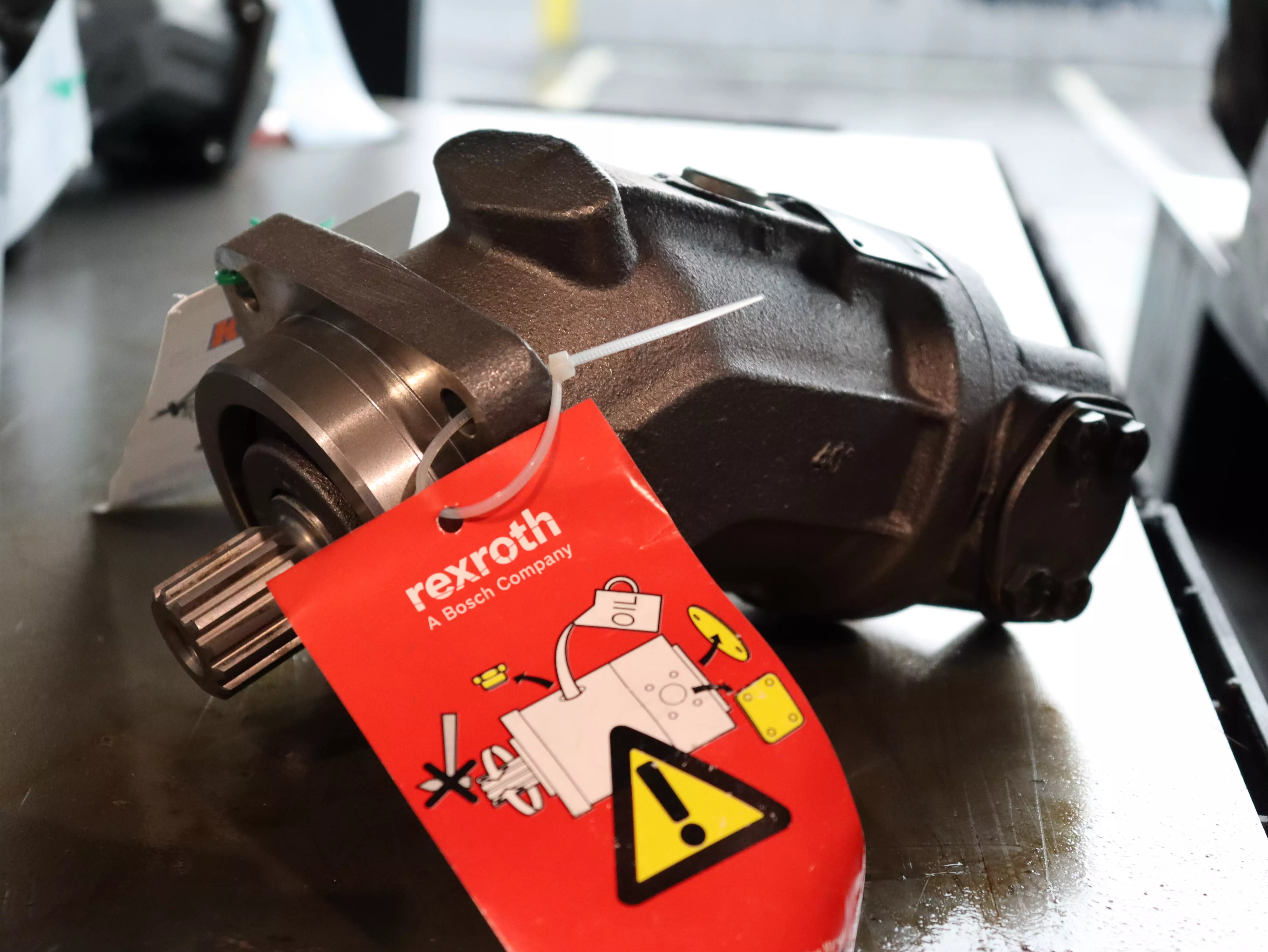 Motore Rexroth A2FM28/61W-VAB020 in vendita - foto 1