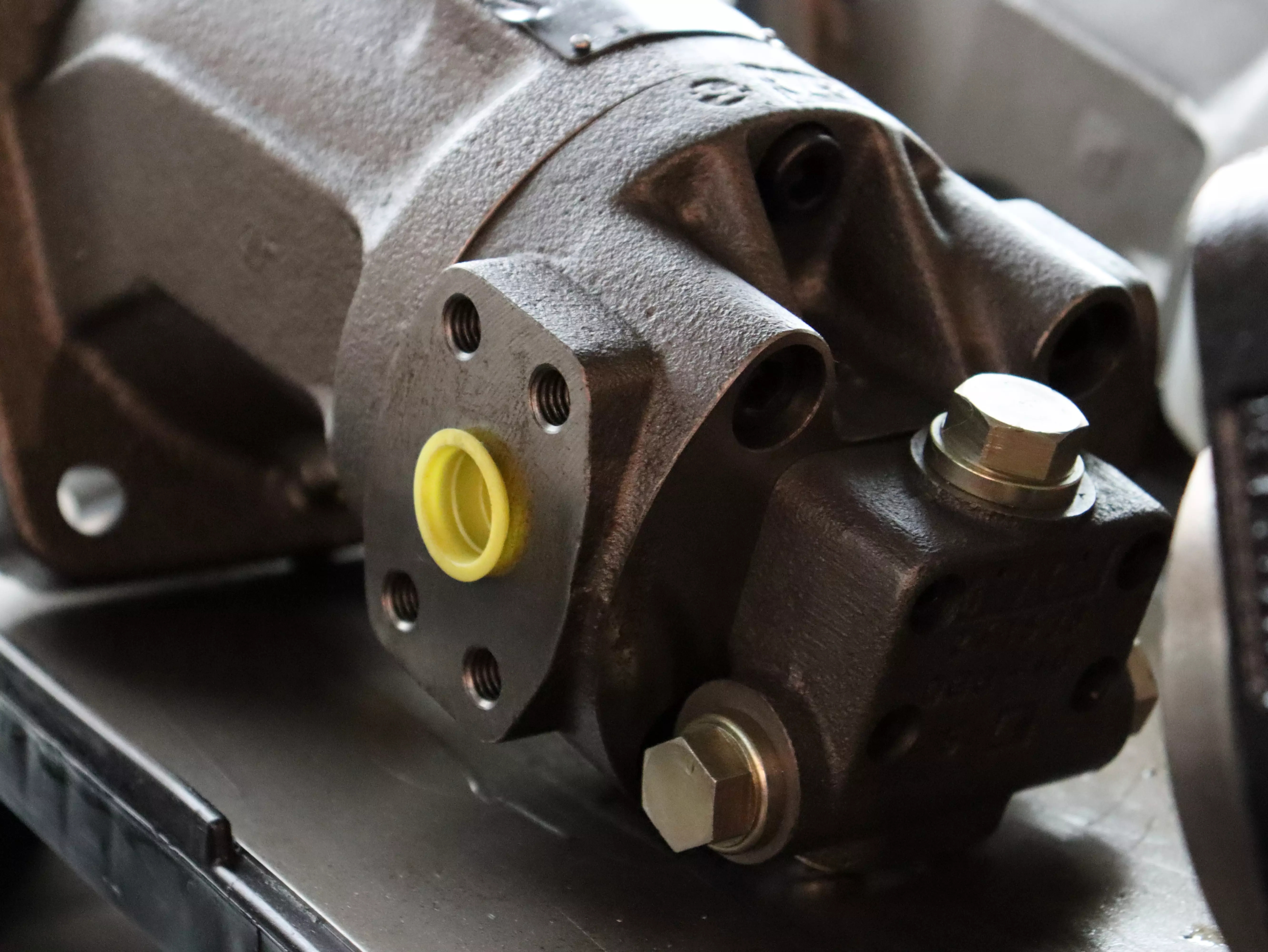 Motore oleodinamico Rexroth A2FM45/61W-VZB027 in vendita - foto 2