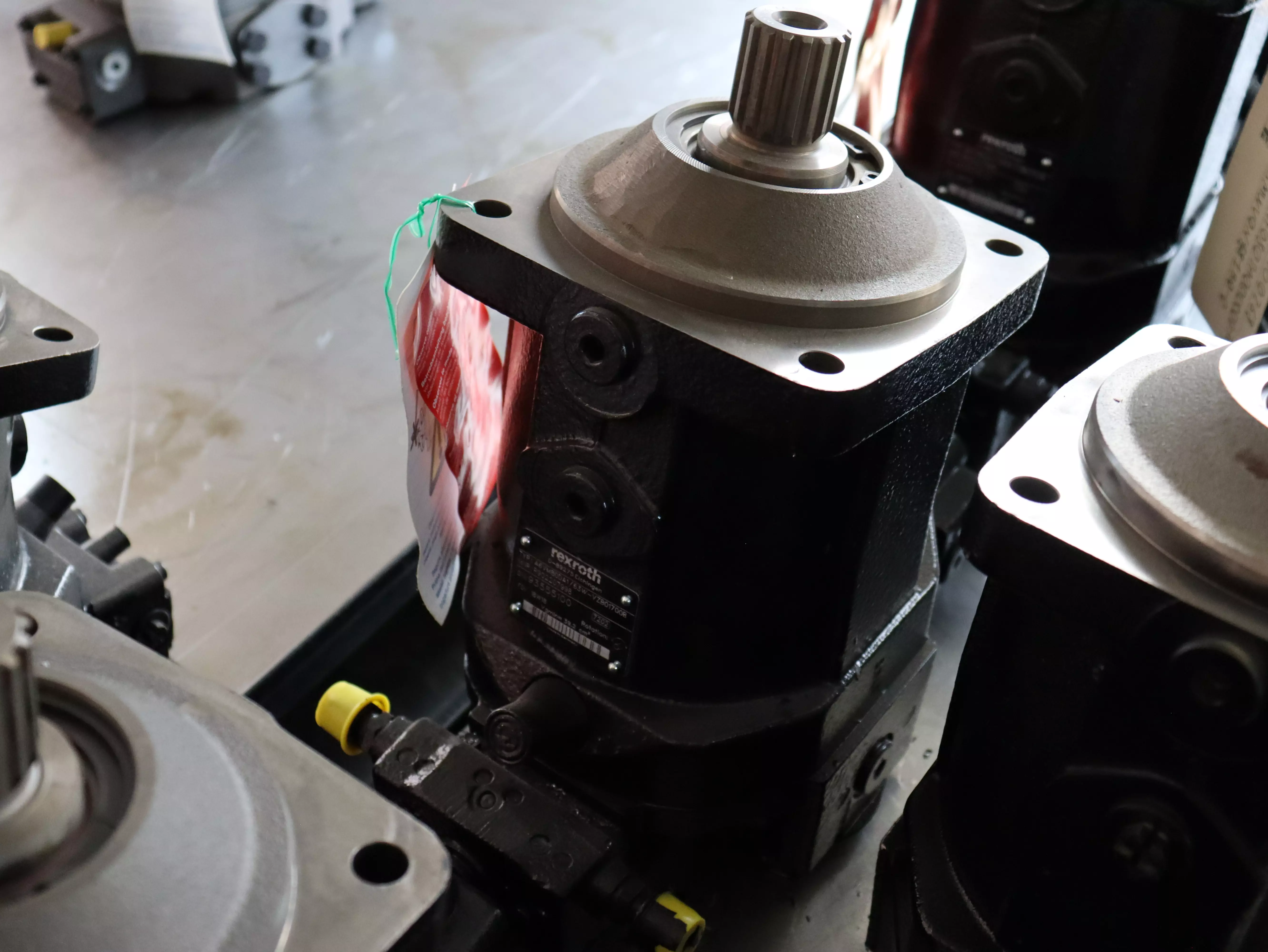 Motore Rexroth A6VM80DA1/63W-VZB01700B in vendita - foto 1