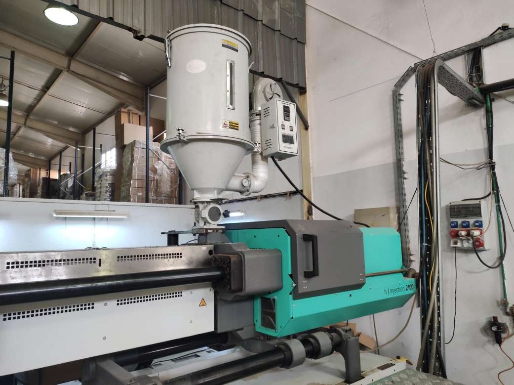 Presse a iniezione per plastica in vendita