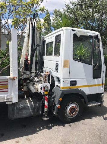 Iveco Eurocargo 75 E14 con Gru Bonfiglioli in vendita - foto 3