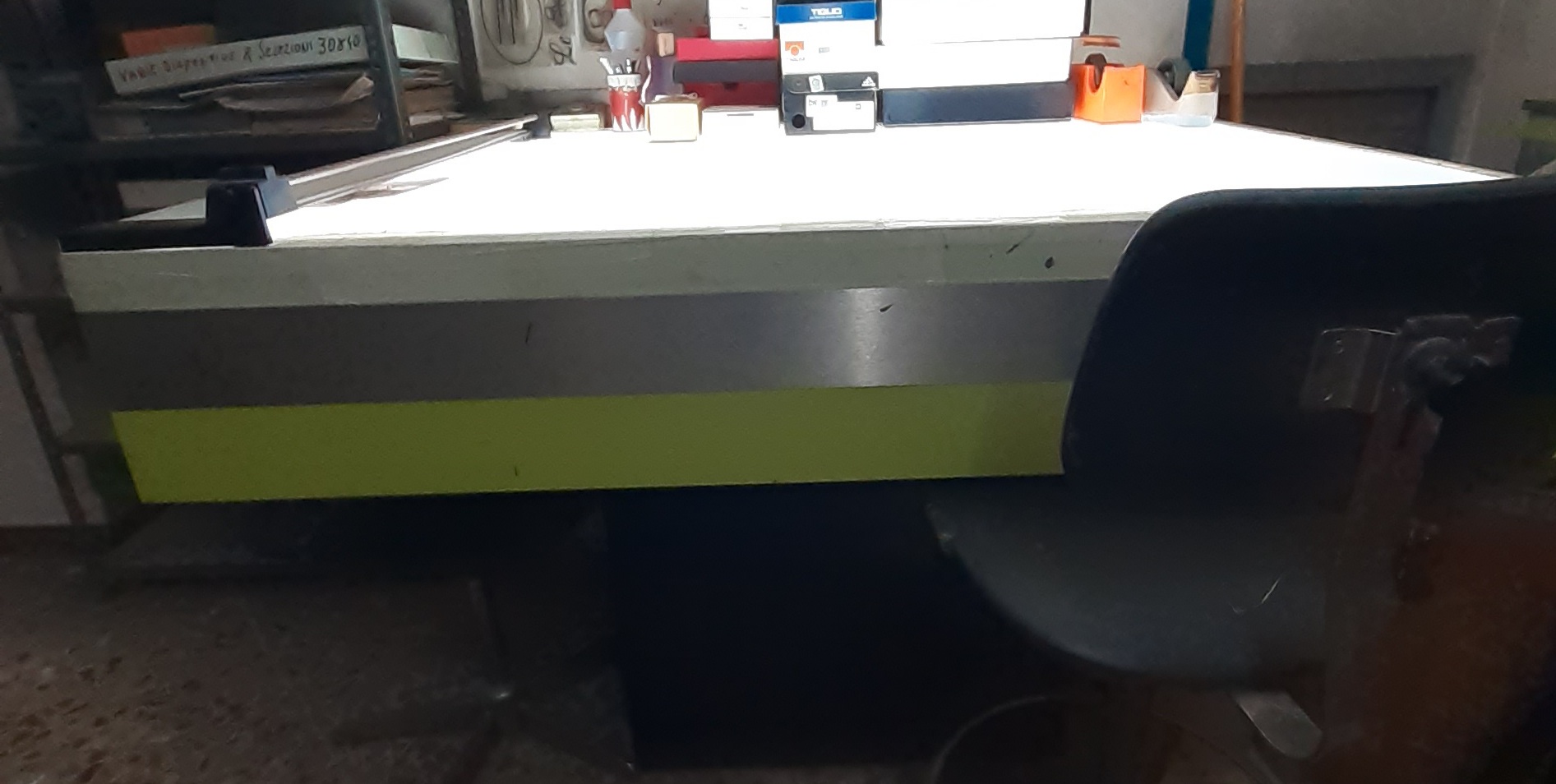 Tavolo luminoso  per montaggi  in vendita - foto 2