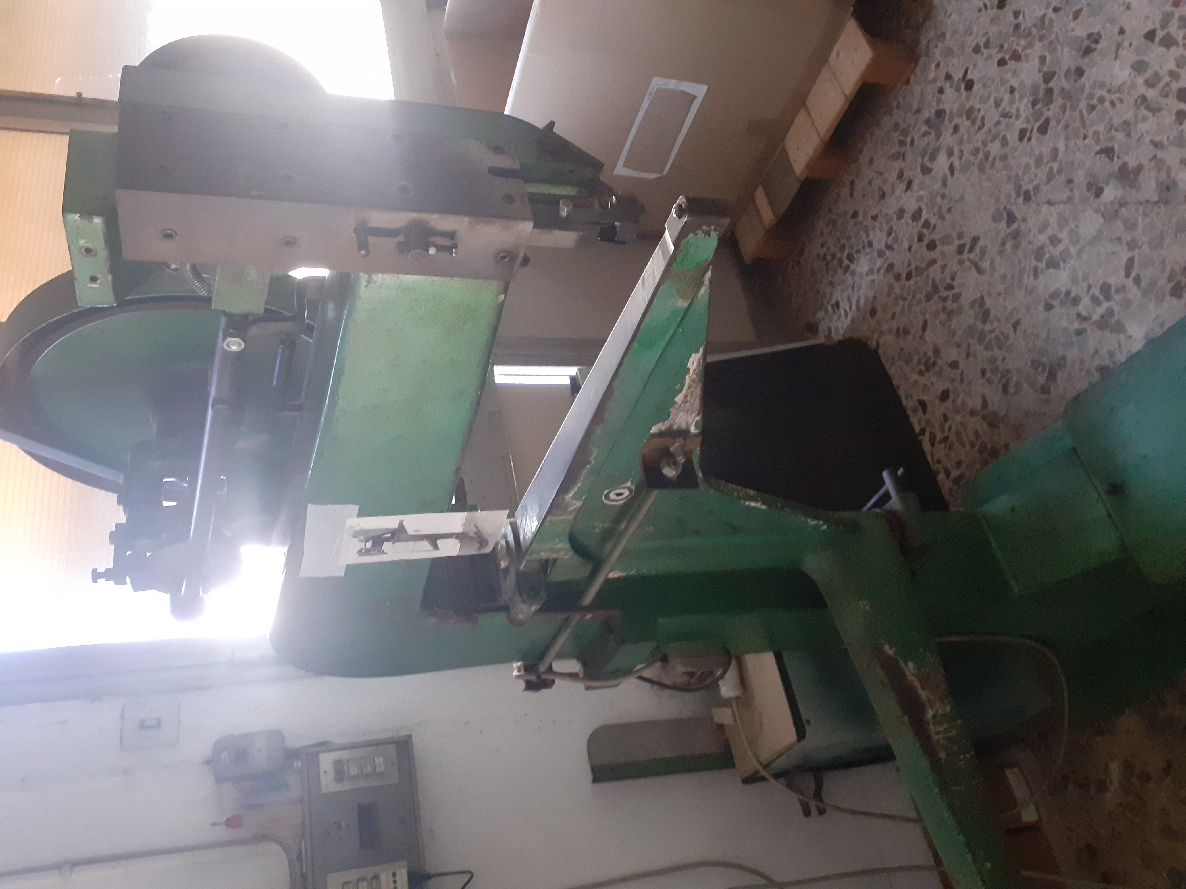 Rivettatrice  in vendita - foto 4