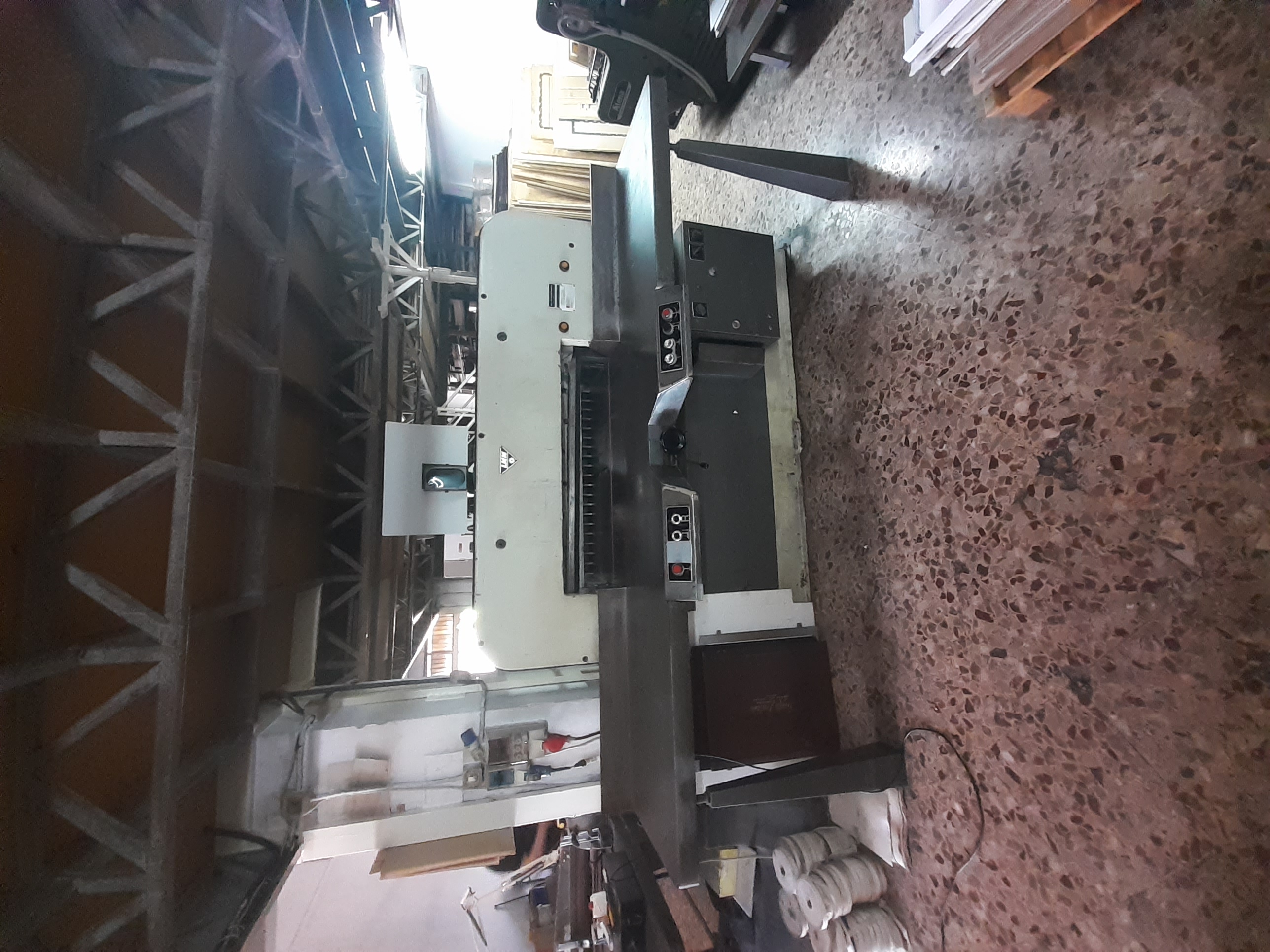 Taglierine per tipografia in vendita