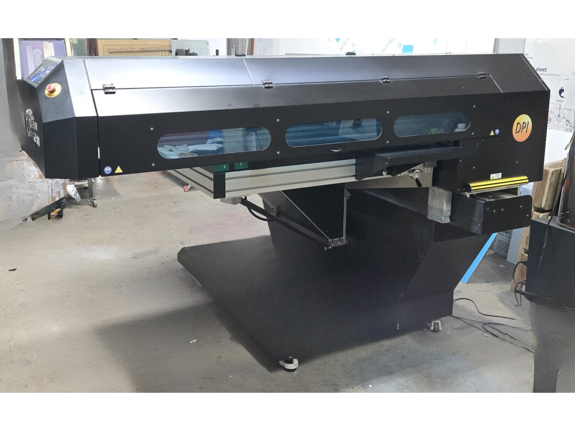 Vendo Stampante Flatbed 100x150 UV LED in vendita - foto 4