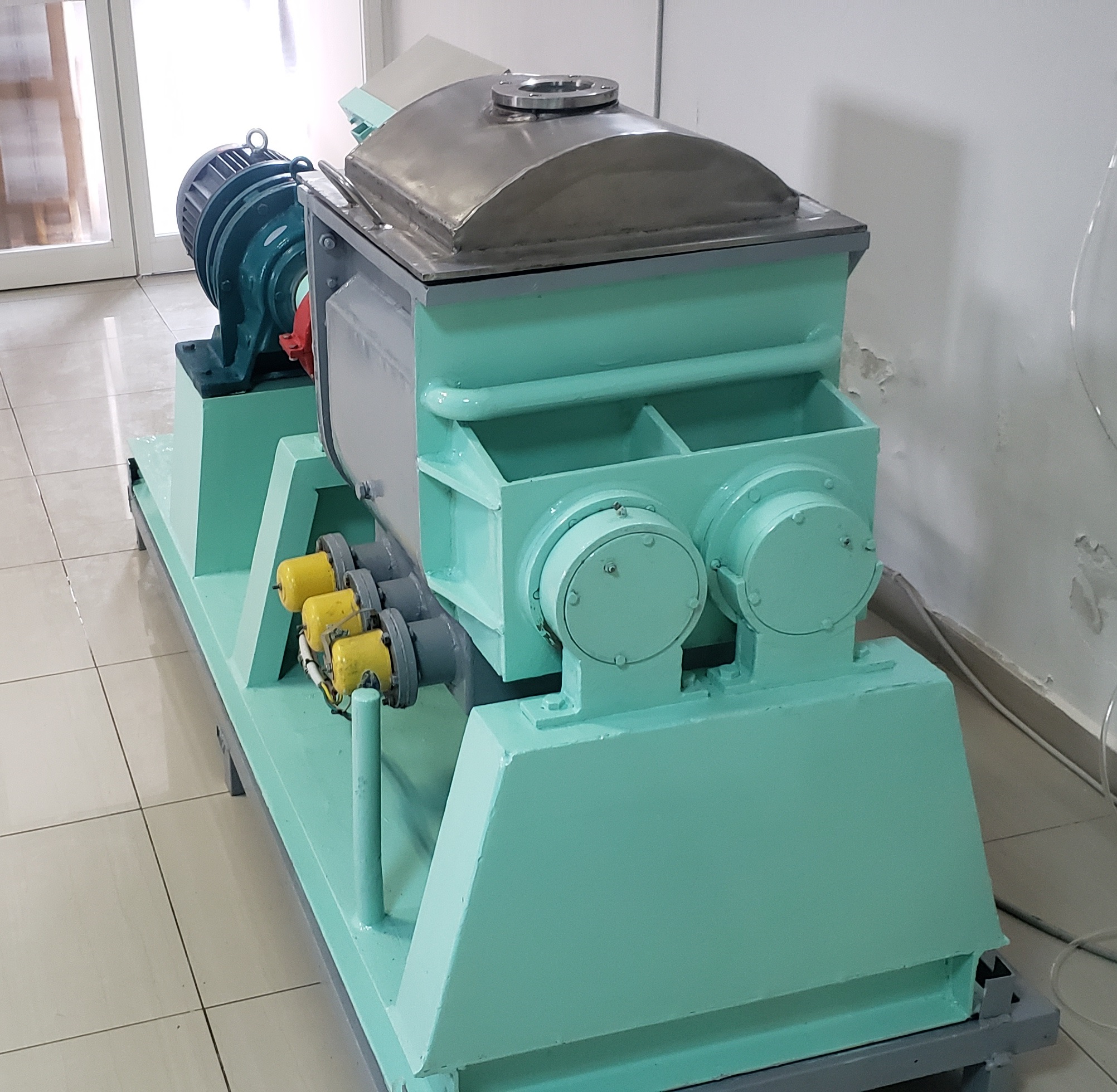 VENDO MISCELATORE DOPPIO Z in vendita - foto 4