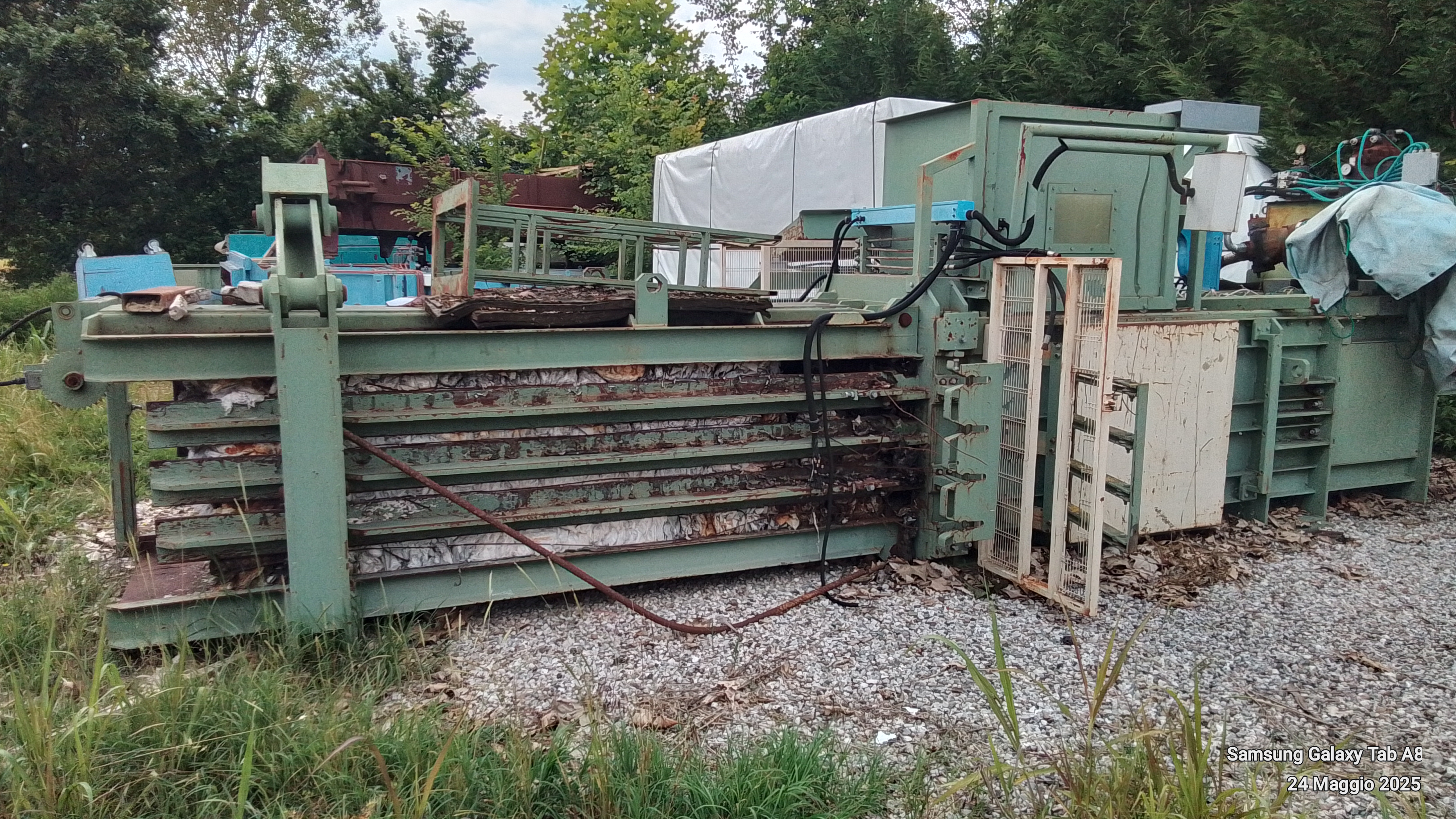 Pressa continua in vendita - foto 1