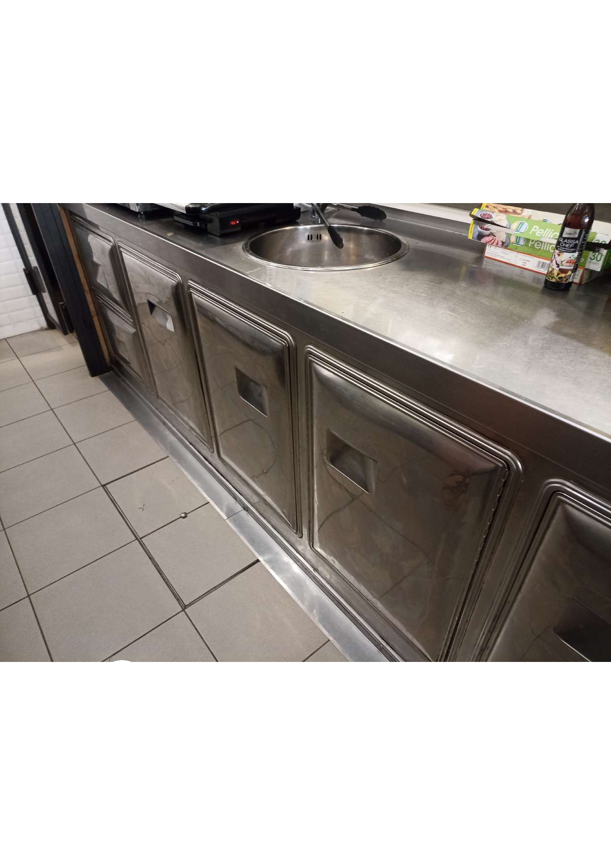 attrezzature e stigliature per pub/bar in vendita - foto 3