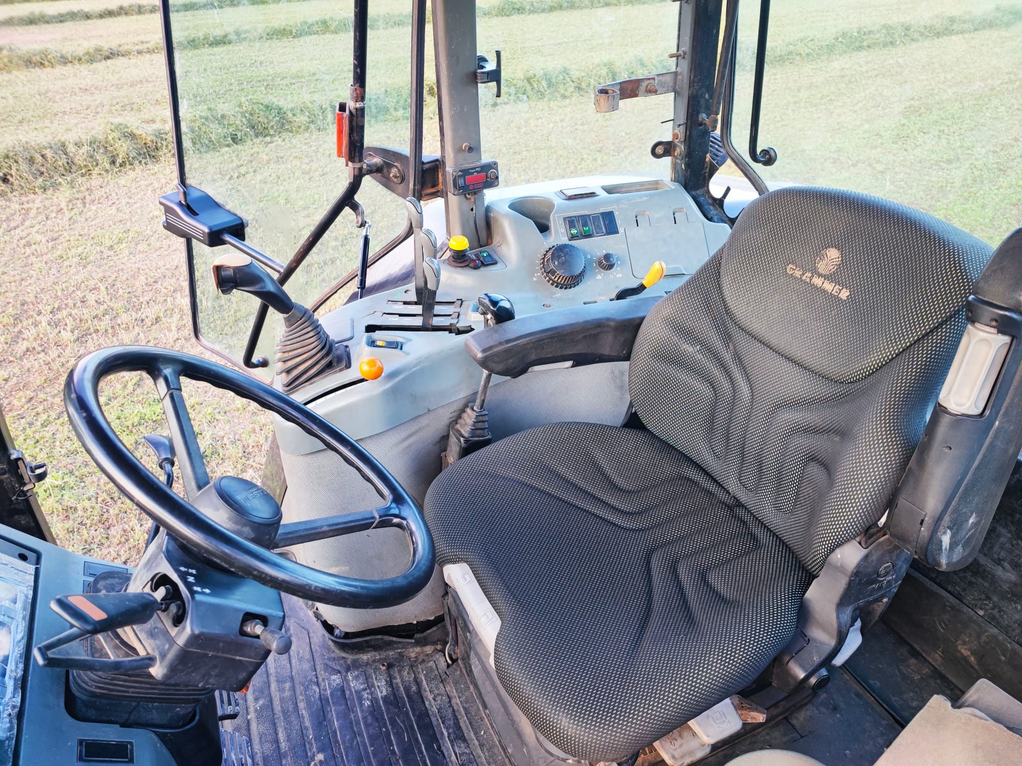 CASE IH MX 100C A MAXXUM in vendita - foto 14