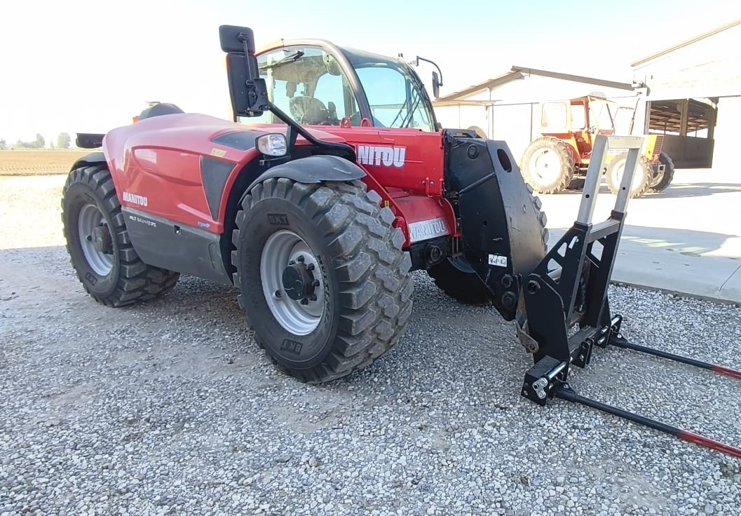 SOLLEVATORE AGRICOLO MANITOU in vendita - foto 1