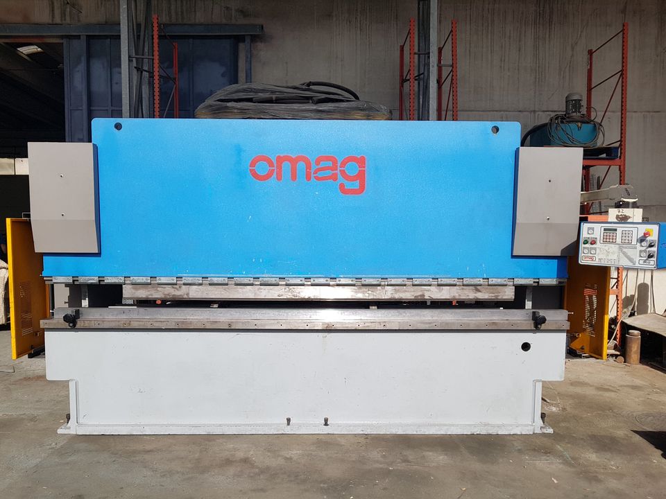 PRESSA PIEGATRICE IDRAULICA SERIE OMAG EPB 100 36  in vendita - foto 1