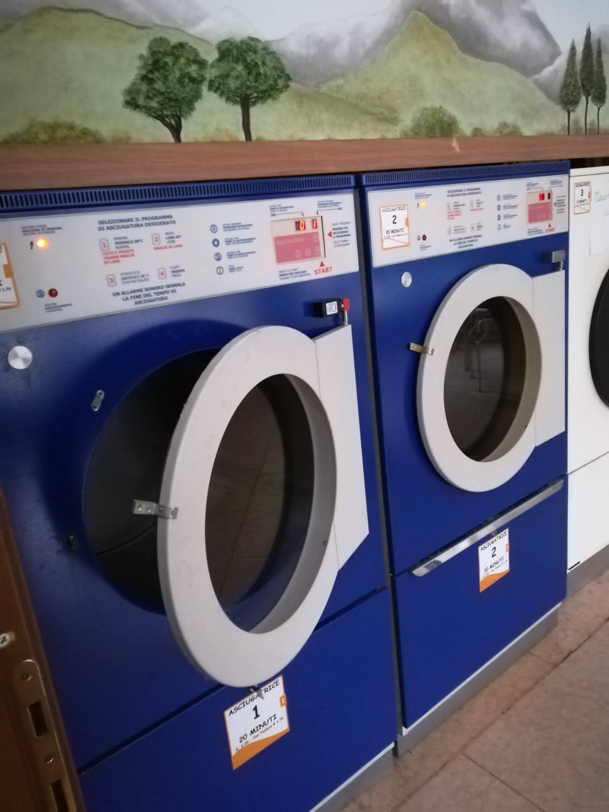 Lavatrici essiccatoi e cassa automatica in vendita - foto 2