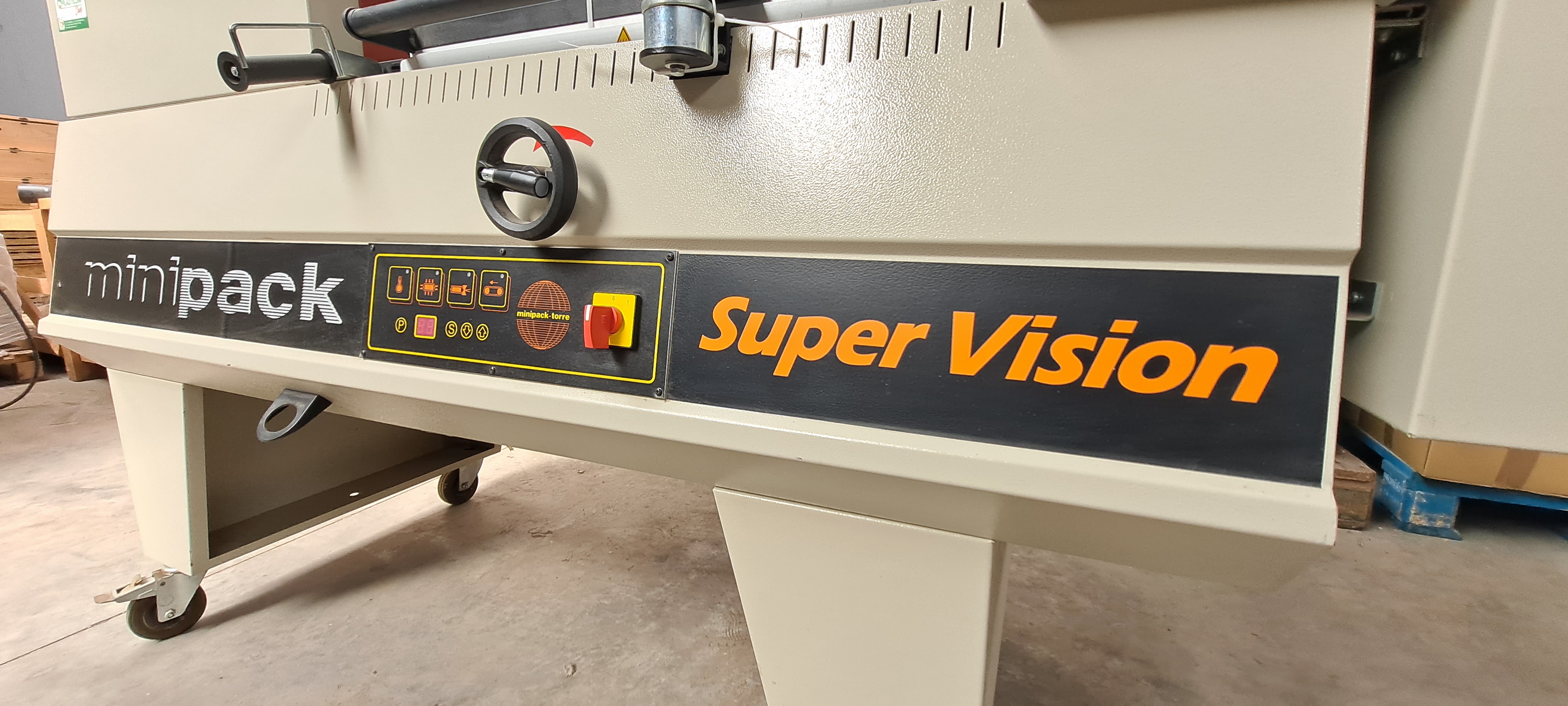 CONFEZIONATRICE ANGOLARE SUPER VISION in vendita - foto 2