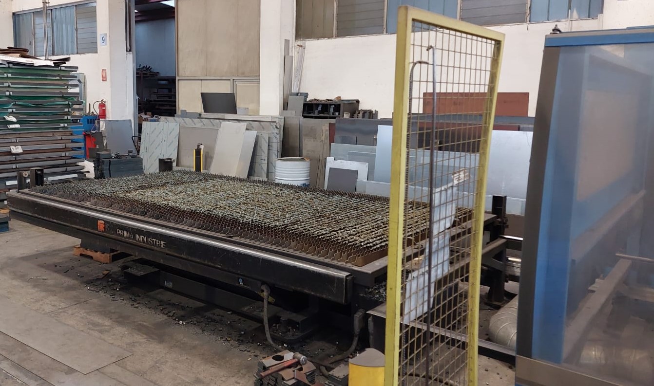  TAGLIO LASER 2D usato Prima Industrie mod.PLATINO-4020 in vendita - foto 2