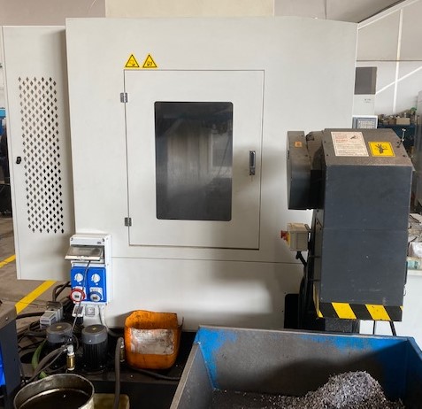 CENTRO DI LAVORO CNC AKIRA SEIKI MOD. V5.5XP in vendita - foto 3