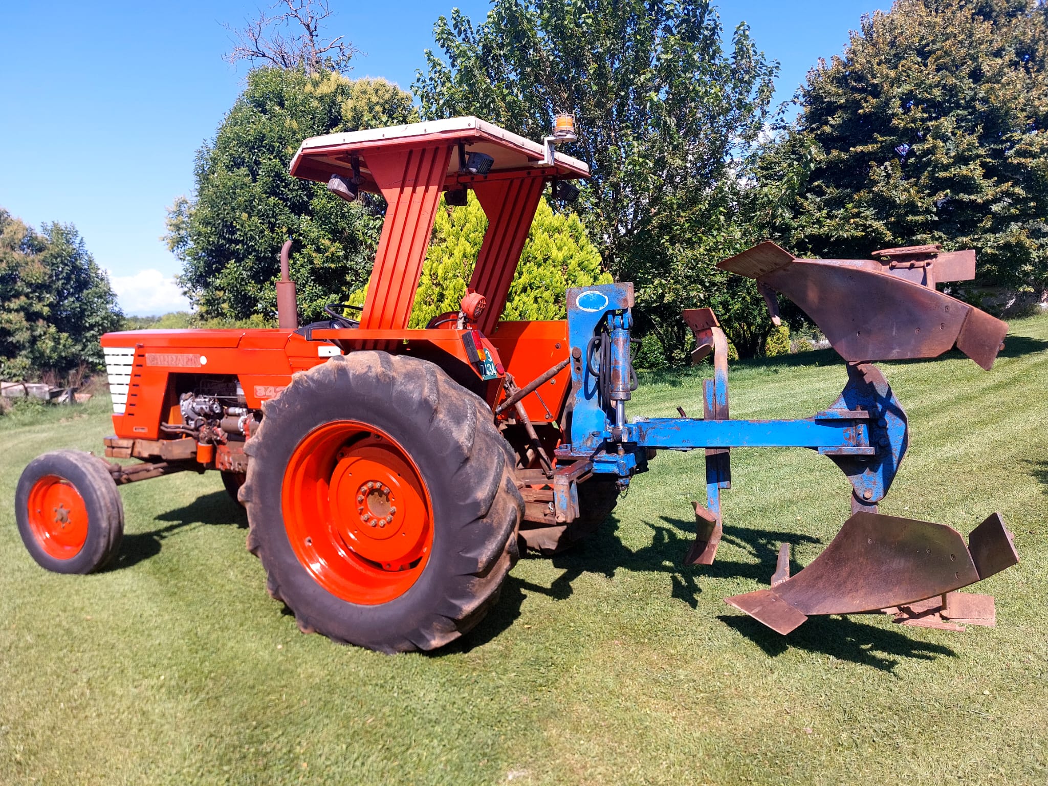 Trattore Carraro 842 con vari accessori  in vendita - foto 9