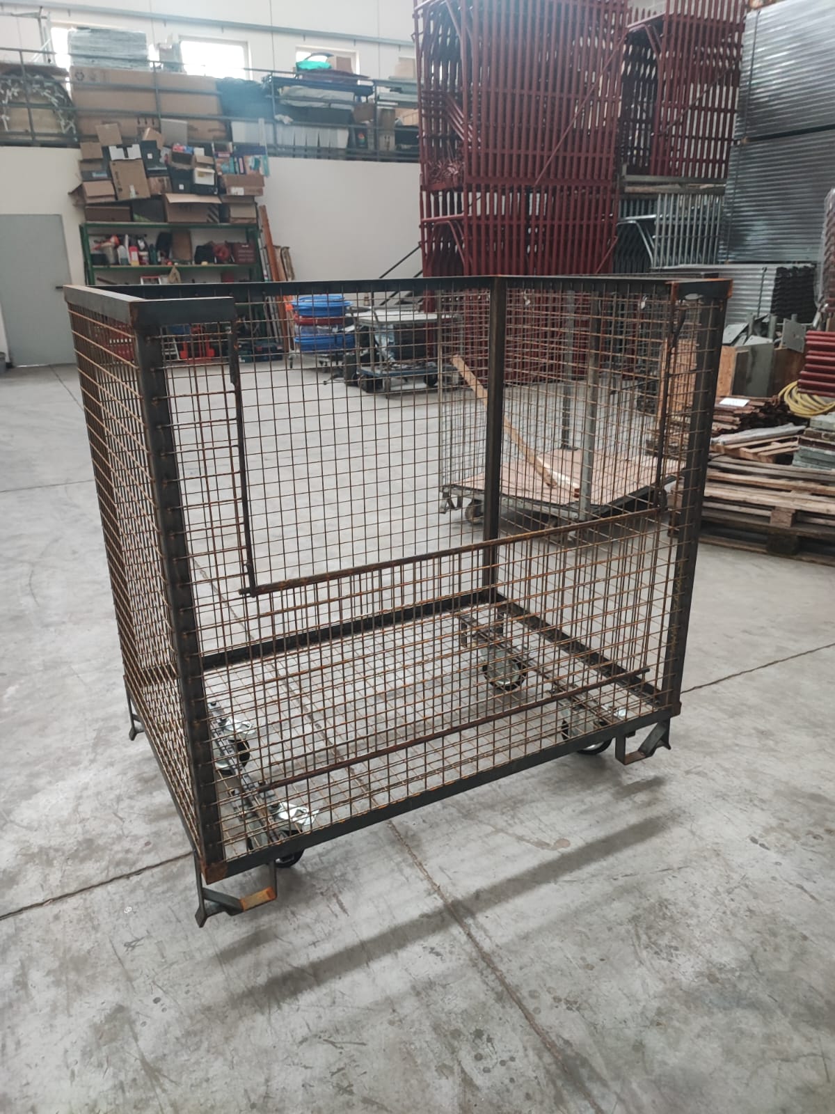 Contenitori container a rete metallica con ruote in vendita - foto 2