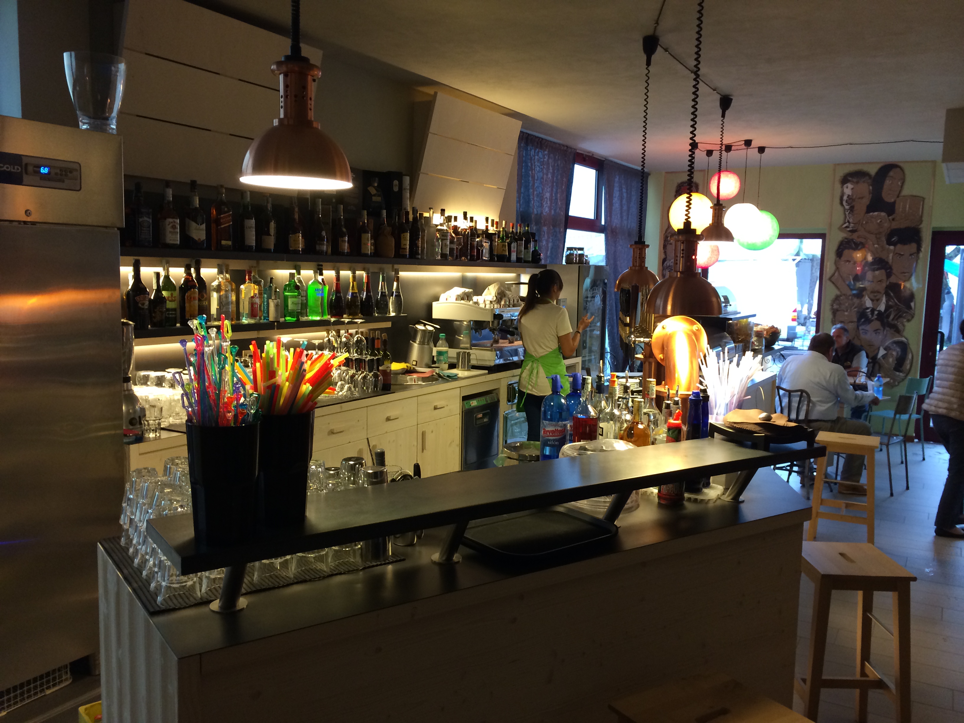 PUB E PIZZERIA LUNGOLAGO DI LOVERE in vendita - foto 2