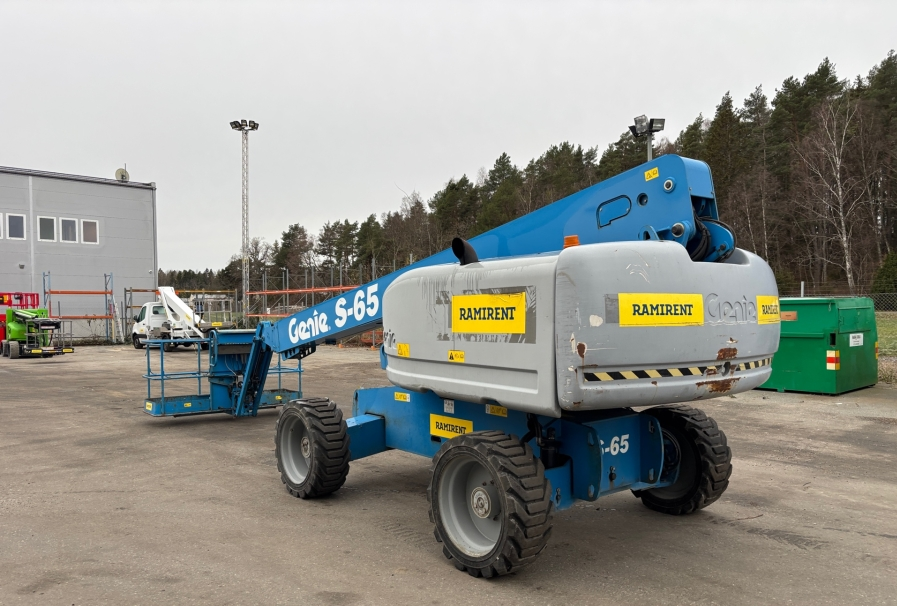 Genie S65 in vendita - foto 2