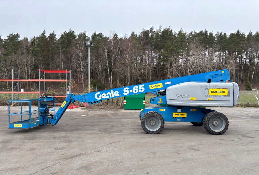 Genie S65 in vendita - foto 1