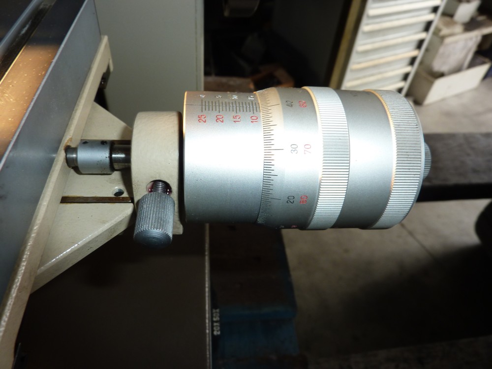 Proiettore di profili Mitutoyo modello PJ-250C in vendita - foto 5