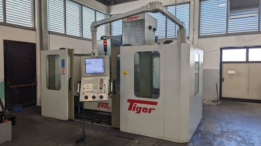 Centro di lavoro 5 assi CNC TIGER in vendita - foto 4