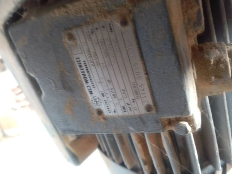 Aspiratore industriale per polvere e trucioli su ruote in vendita - foto 4