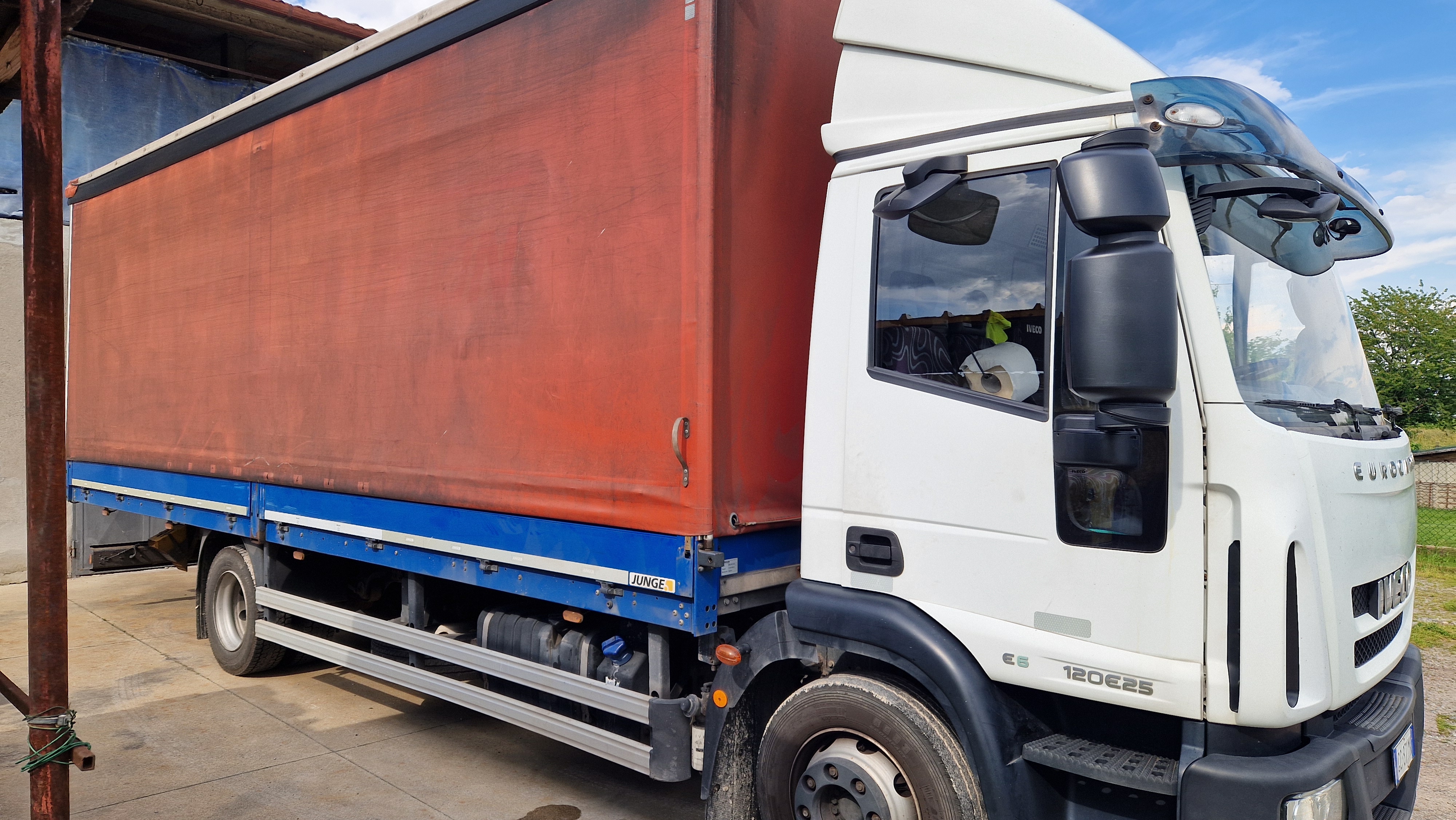 AUTOCARRO IVECO EUROCARGO CENTINATO EURO 6 in vendita - foto 2