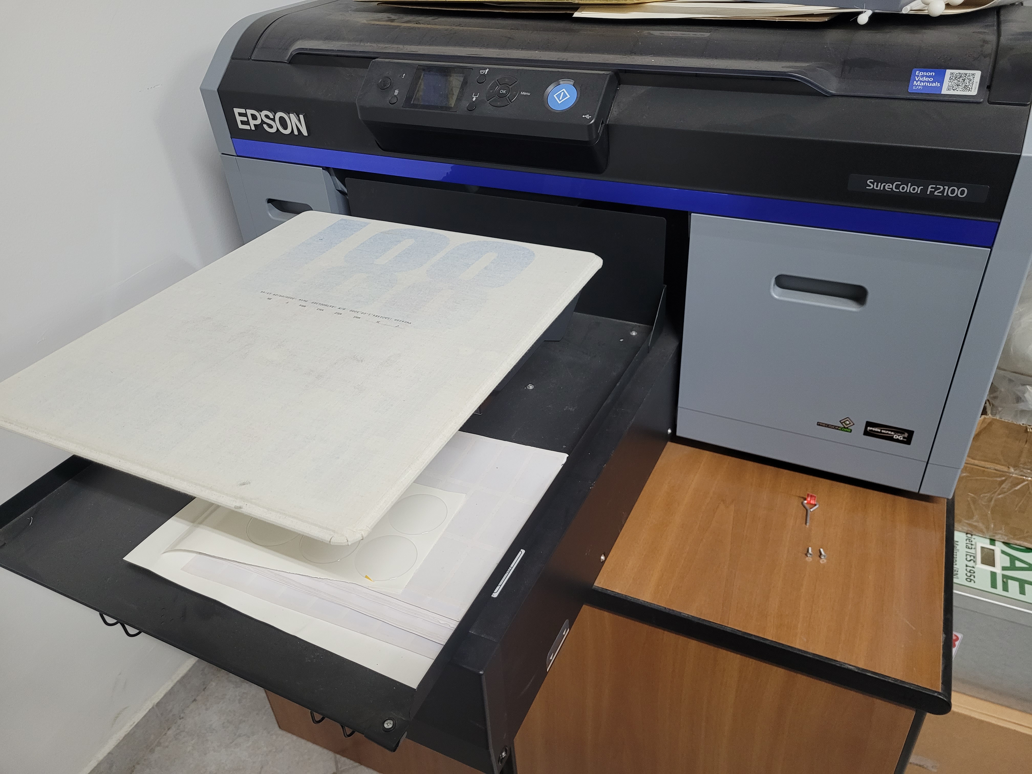 STAMPANTE PROFESSIONALE EPSON SURECOLOR F2100 in vendita - foto 1