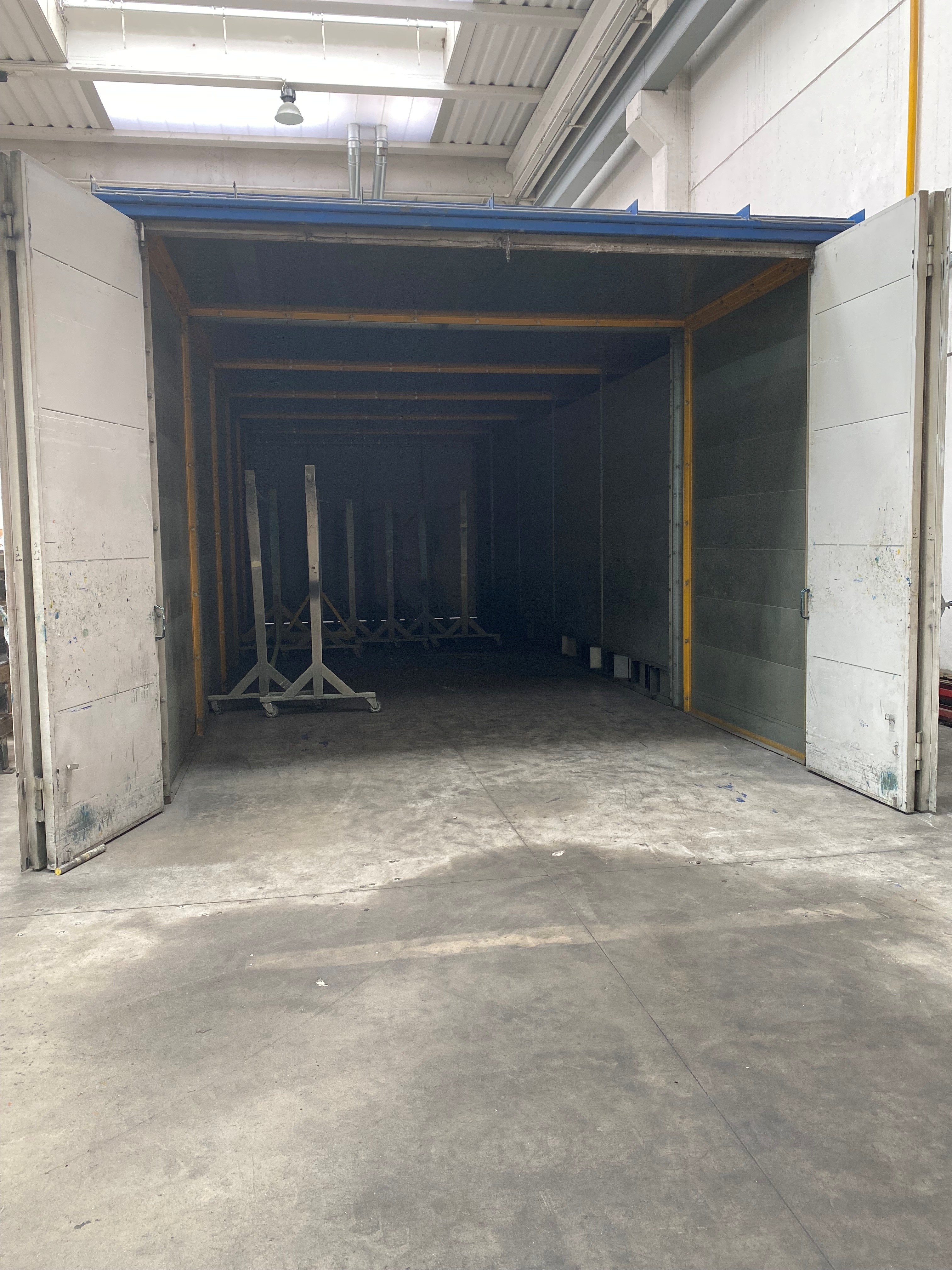 FORNO DI POLIMERIZZAZIONE PER VERNICIATURA A LIQUIDO in vendita - foto 2