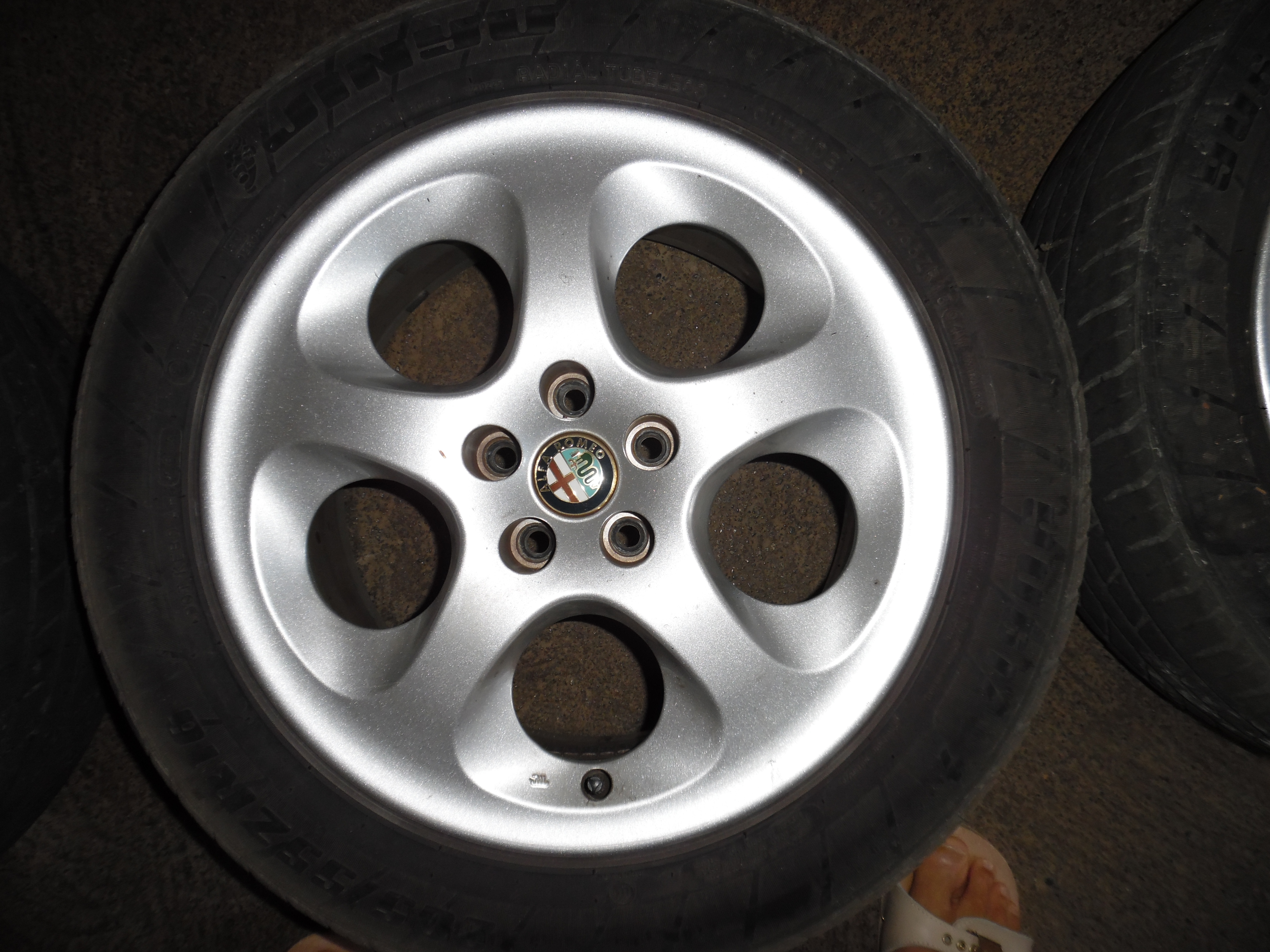 4 cerchi lega Alfa Romeo 147 in vendita - foto 3