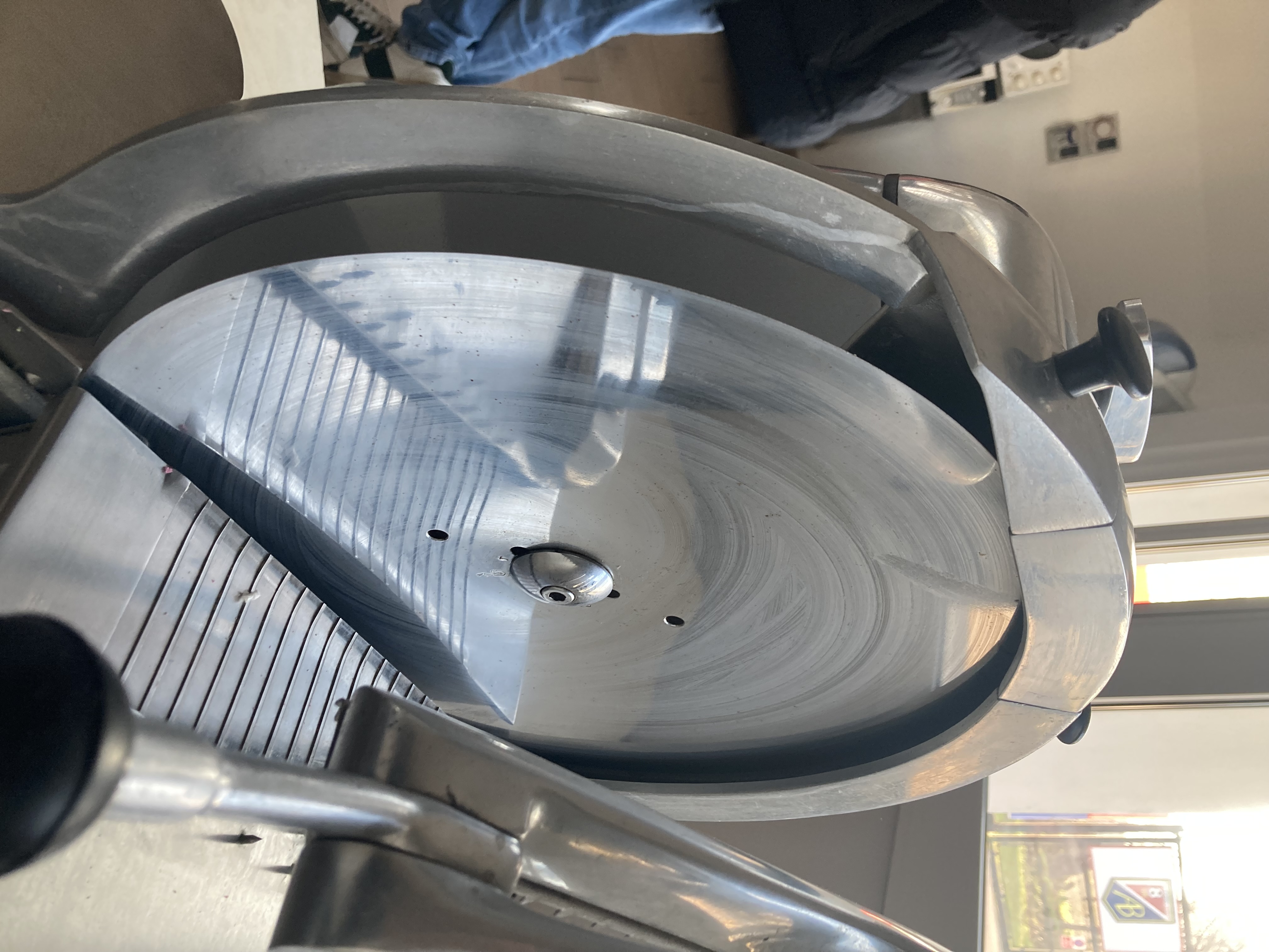 Affettatrice OMAS in vendita - foto 2