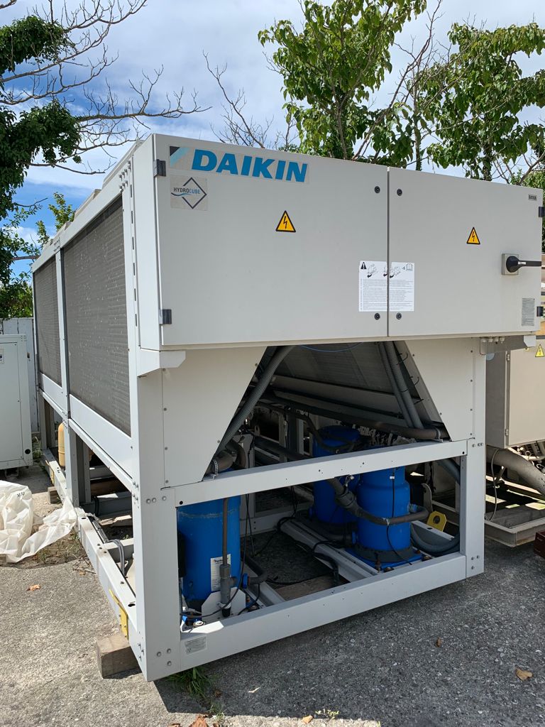 Refrigeratore climatizzatore industriale chiller daikin in vendita - foto 1