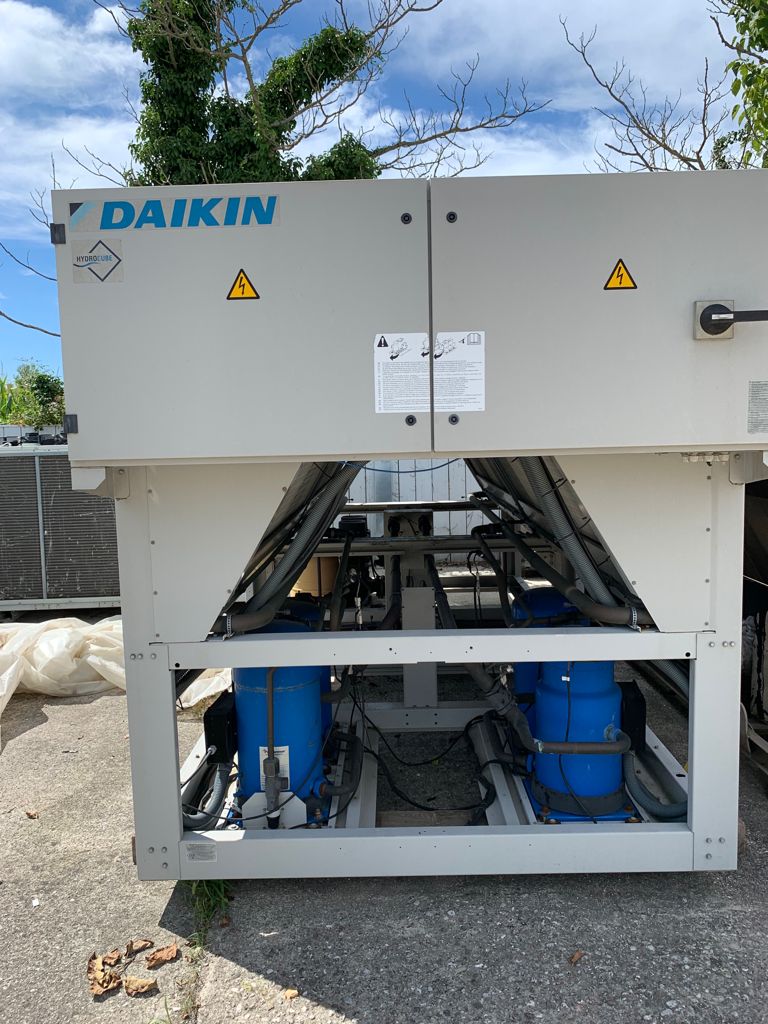 Refrigeratore climatizzatore industriale chiller daikin in vendita - foto 2
