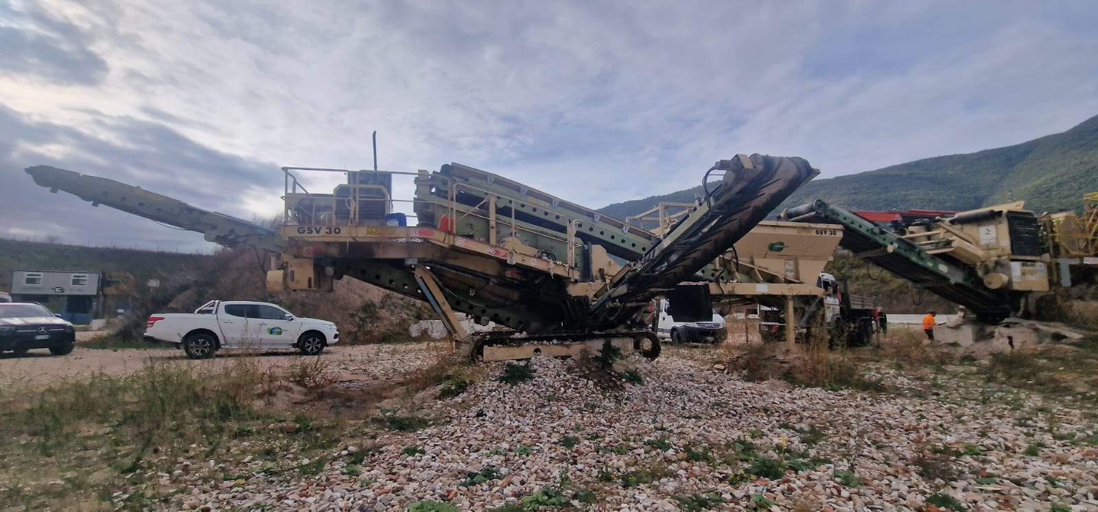 IMPIANTO CINGOLATO SEMOVENTE DI VAGLIATURA REV  in vendita - foto 6