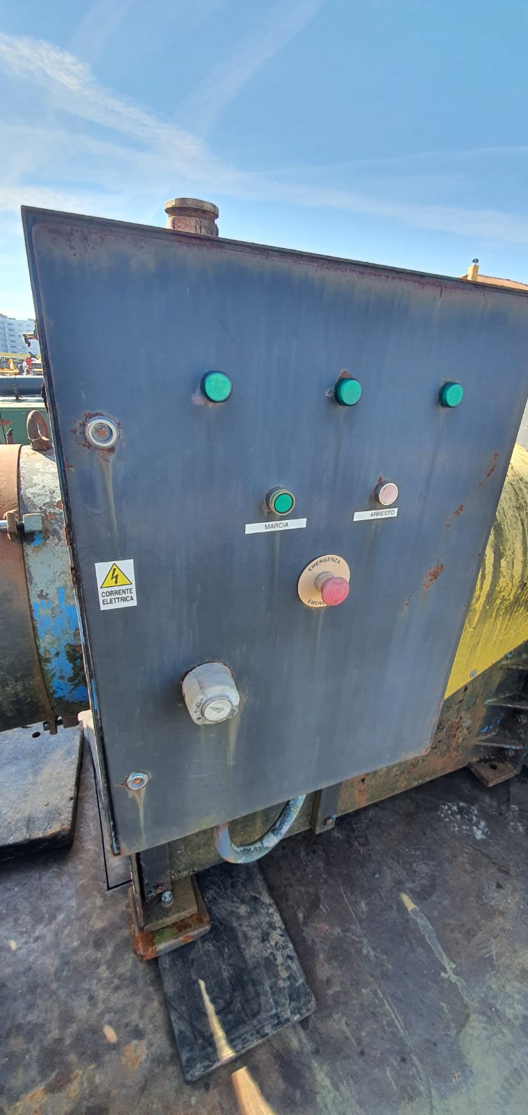 TRITURATORE ELETTRICO PER LEGNO in vendita - foto 2