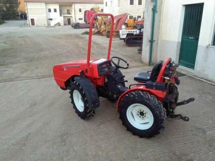 Trattori agricoli in vendita