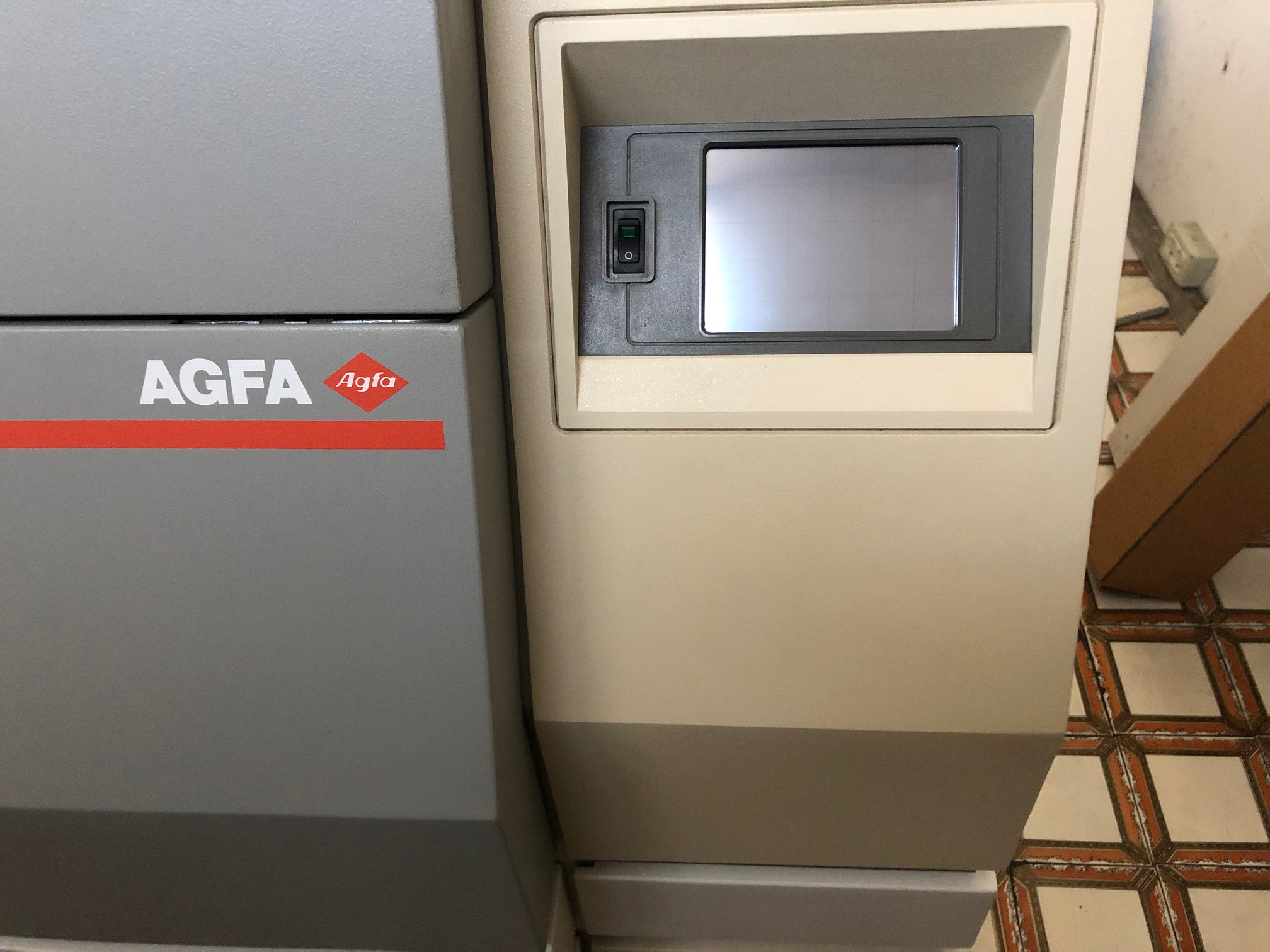 Avantra 44E + sviluppatrice in vendita - foto 2